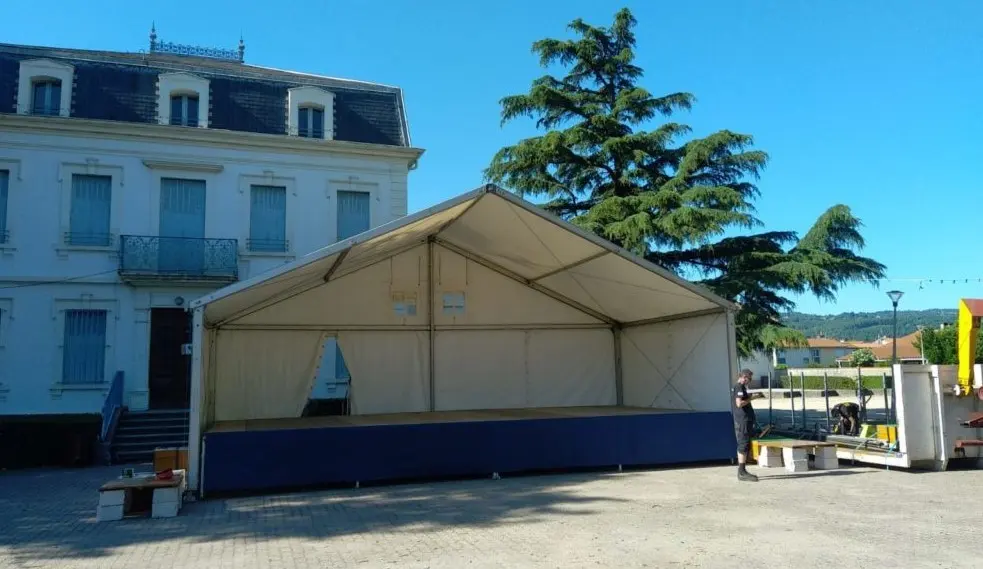 Tempo Châpiteaux - LA CAPELLE-BLEYS (Aveyron)