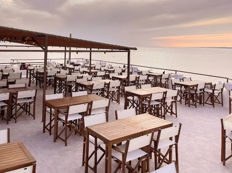 La Calanque Blanche - MARSEILLE (Bouches-du-Rhône)