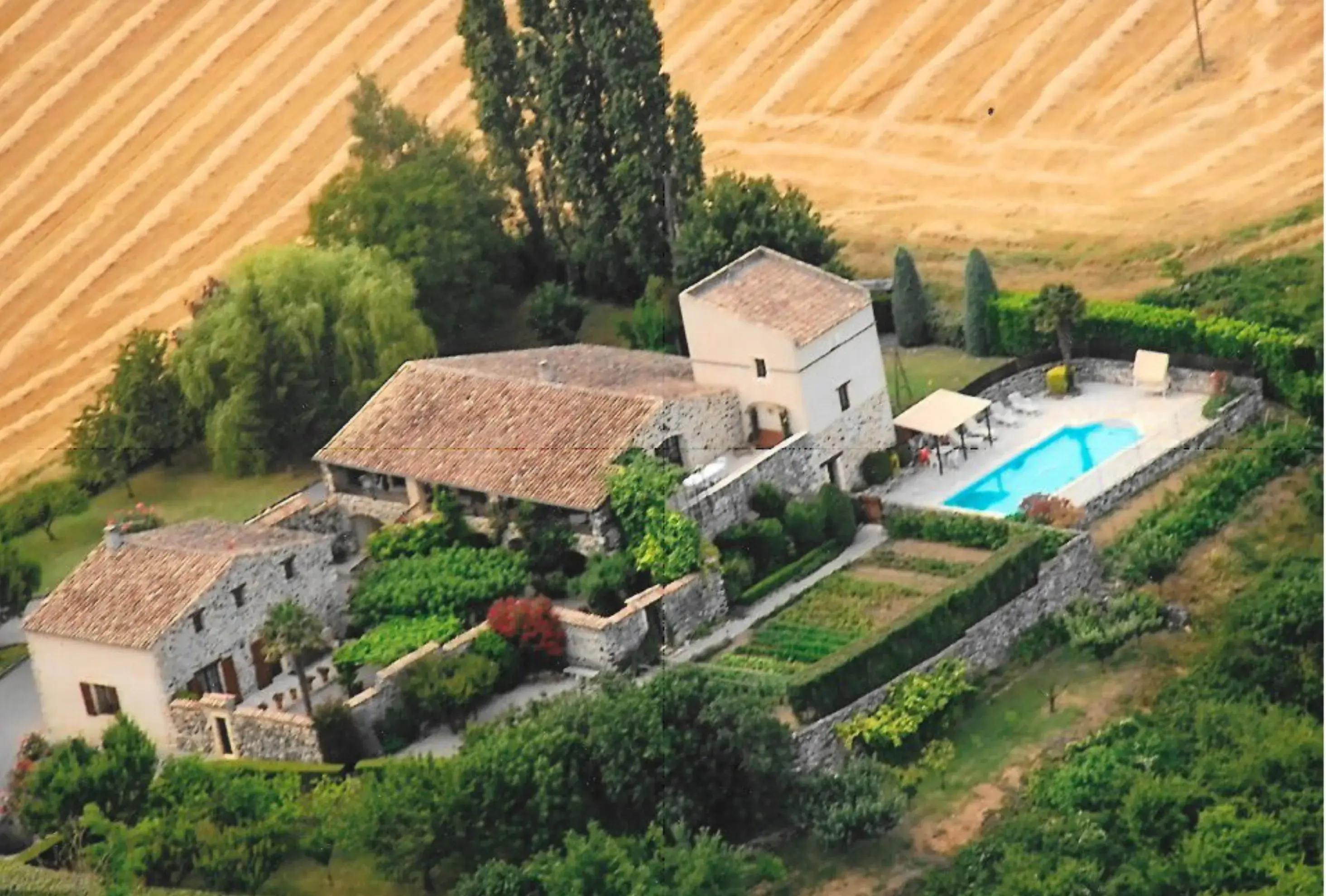 Relais de la Garenne - BAIX (Ardèche)