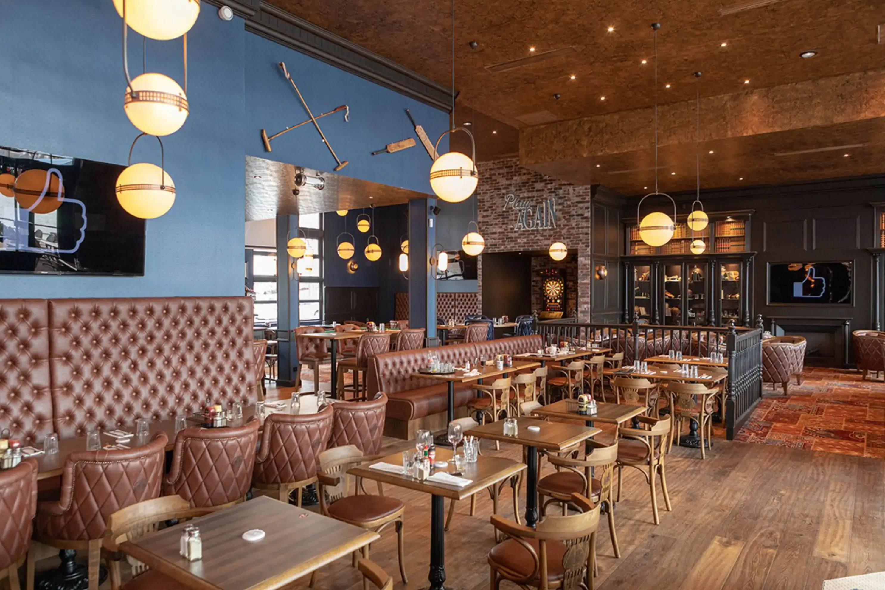 Au Bureau Courbevoie - COURBEVOIE (Hauts-de-Seine)