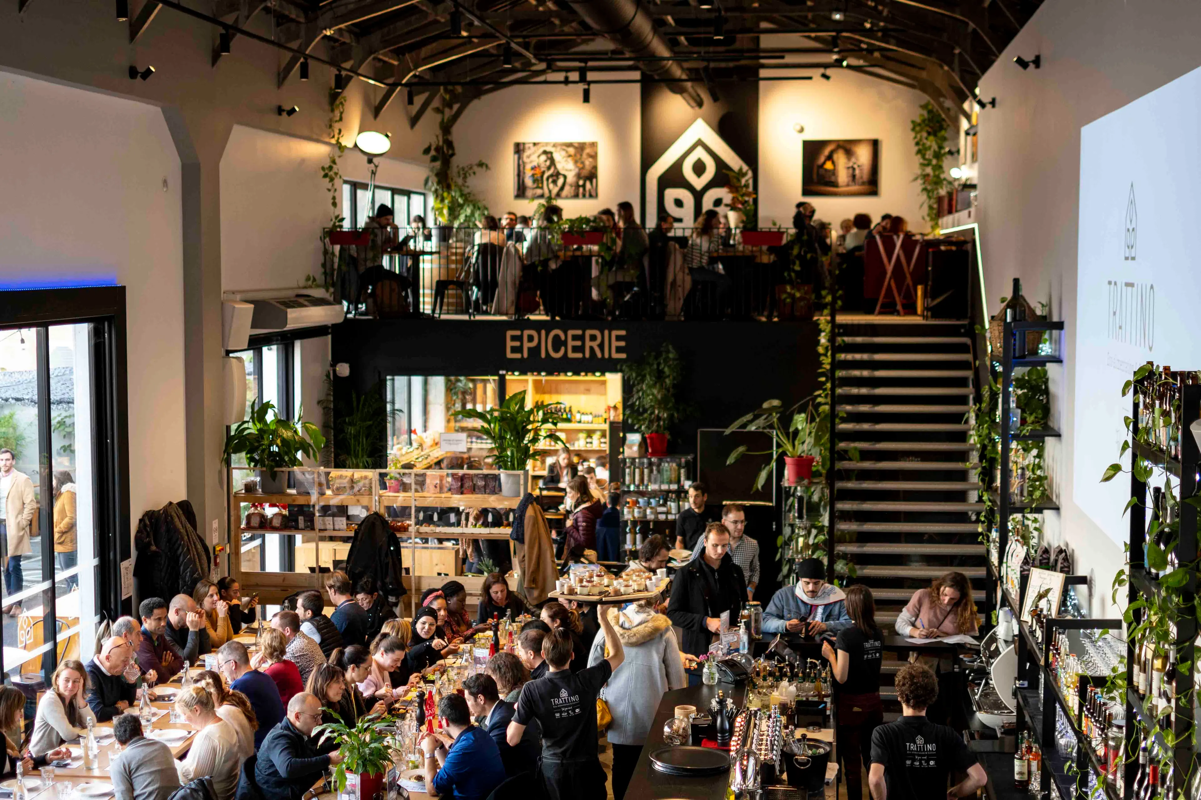 Trattino - LYON (Rhône)