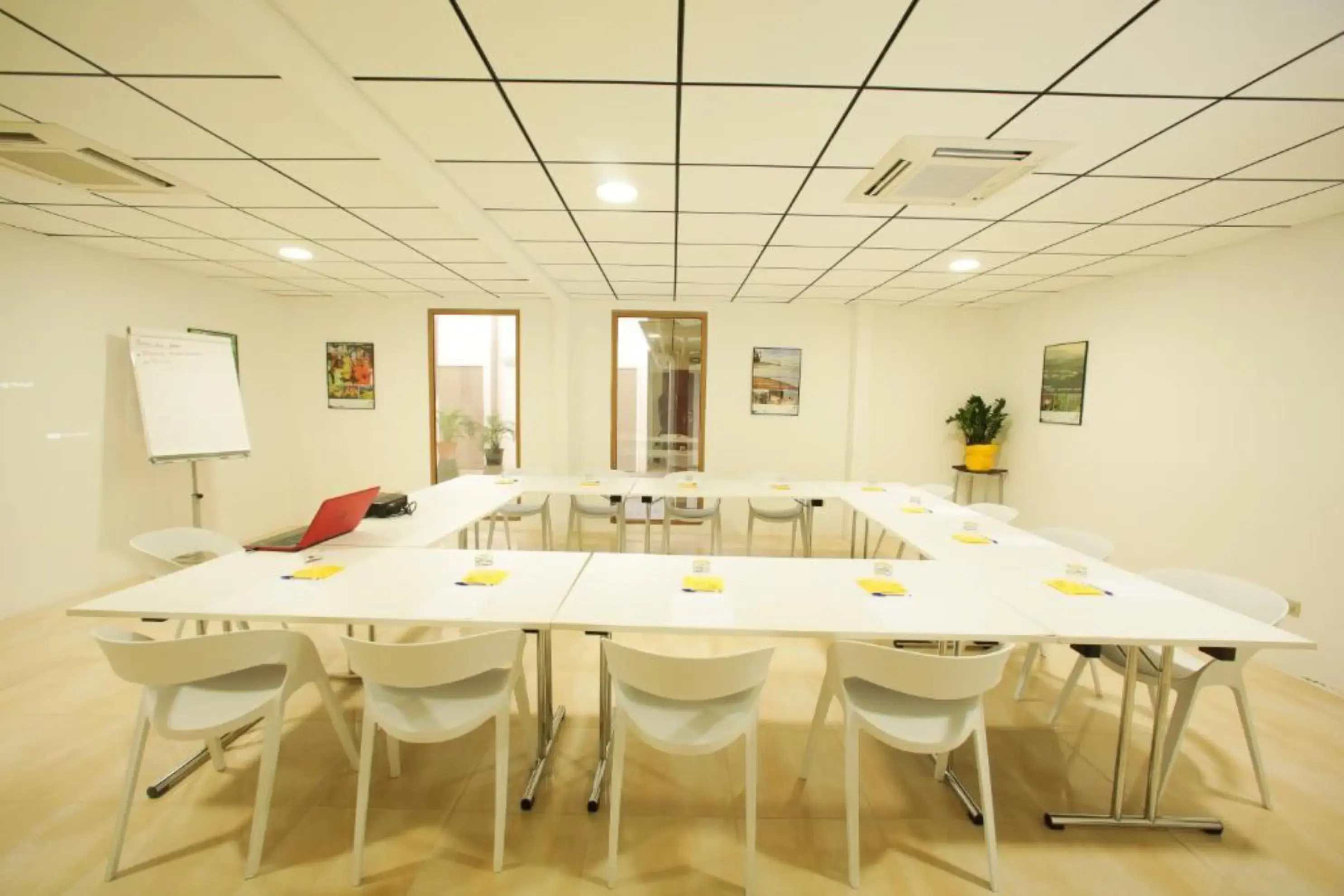 Hôtel Amazonia du Fleuve - SAINT-LAURENT-DU-MARONI (Guyane)