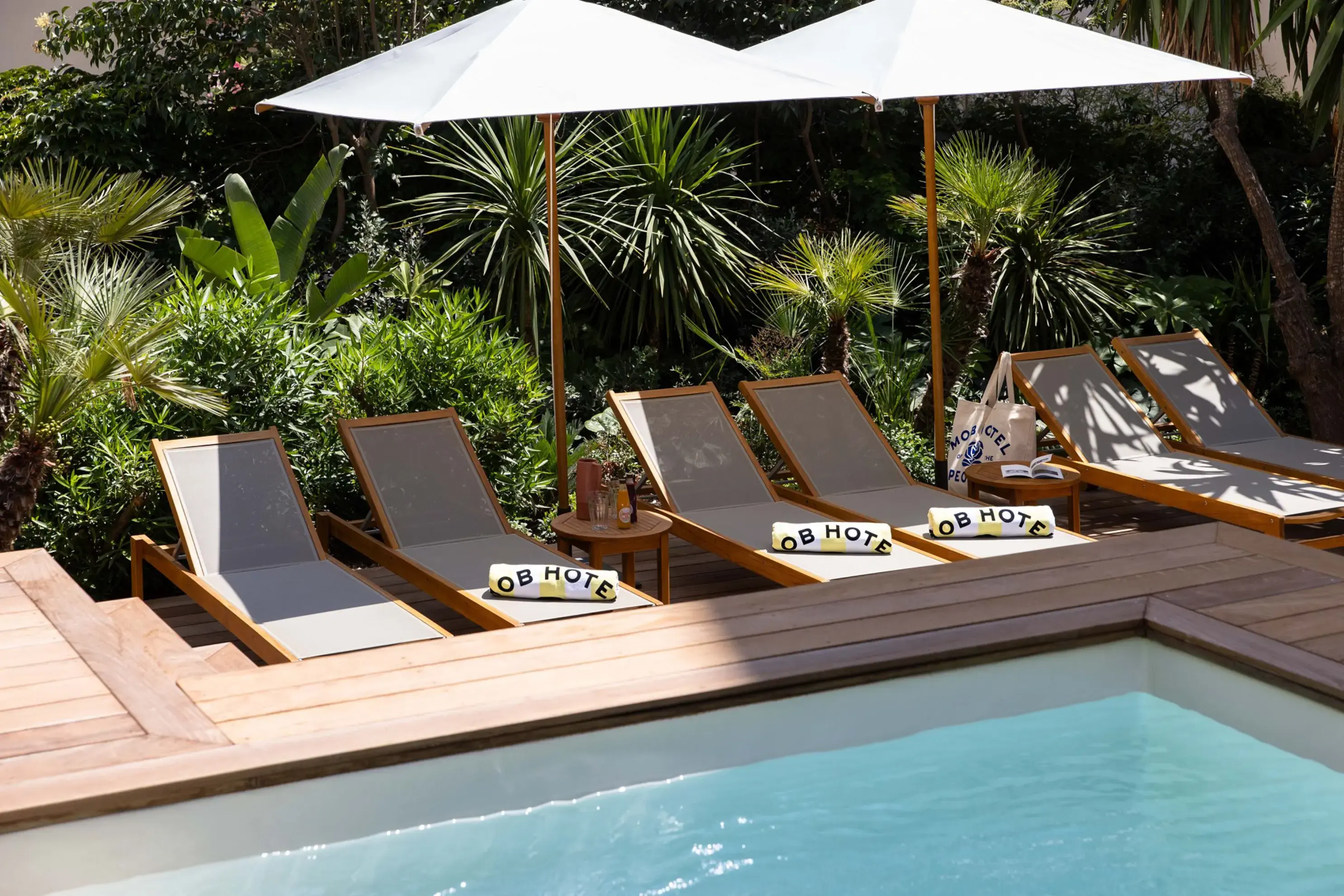 Mob Hôtel Cannes - CANNES (Alpes-Maritimes)