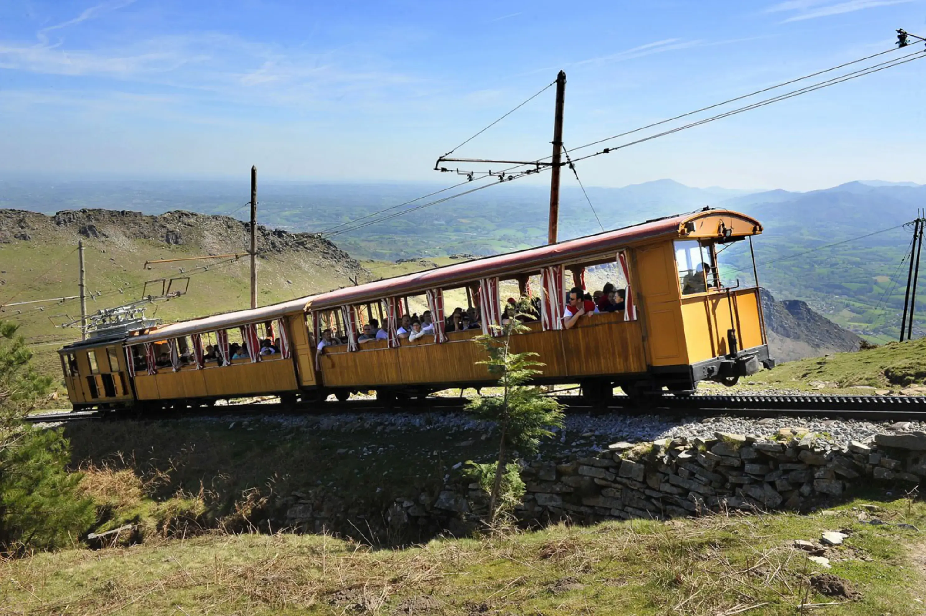 Le Train de La Rhune - SARE (Pyrénées-Atlantiques)