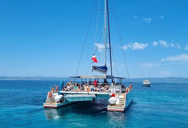 Sorties en Mer en Catamaran - Journée - Saint-Raphaël (83)