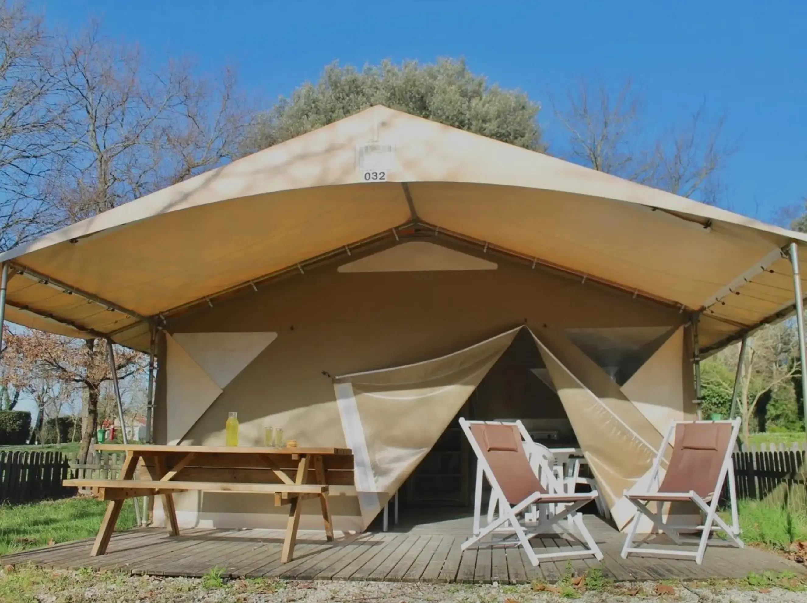 Camping Le Dauphin - SAINT-PIERRE-D'OLÉRON (Charente-Maritime)