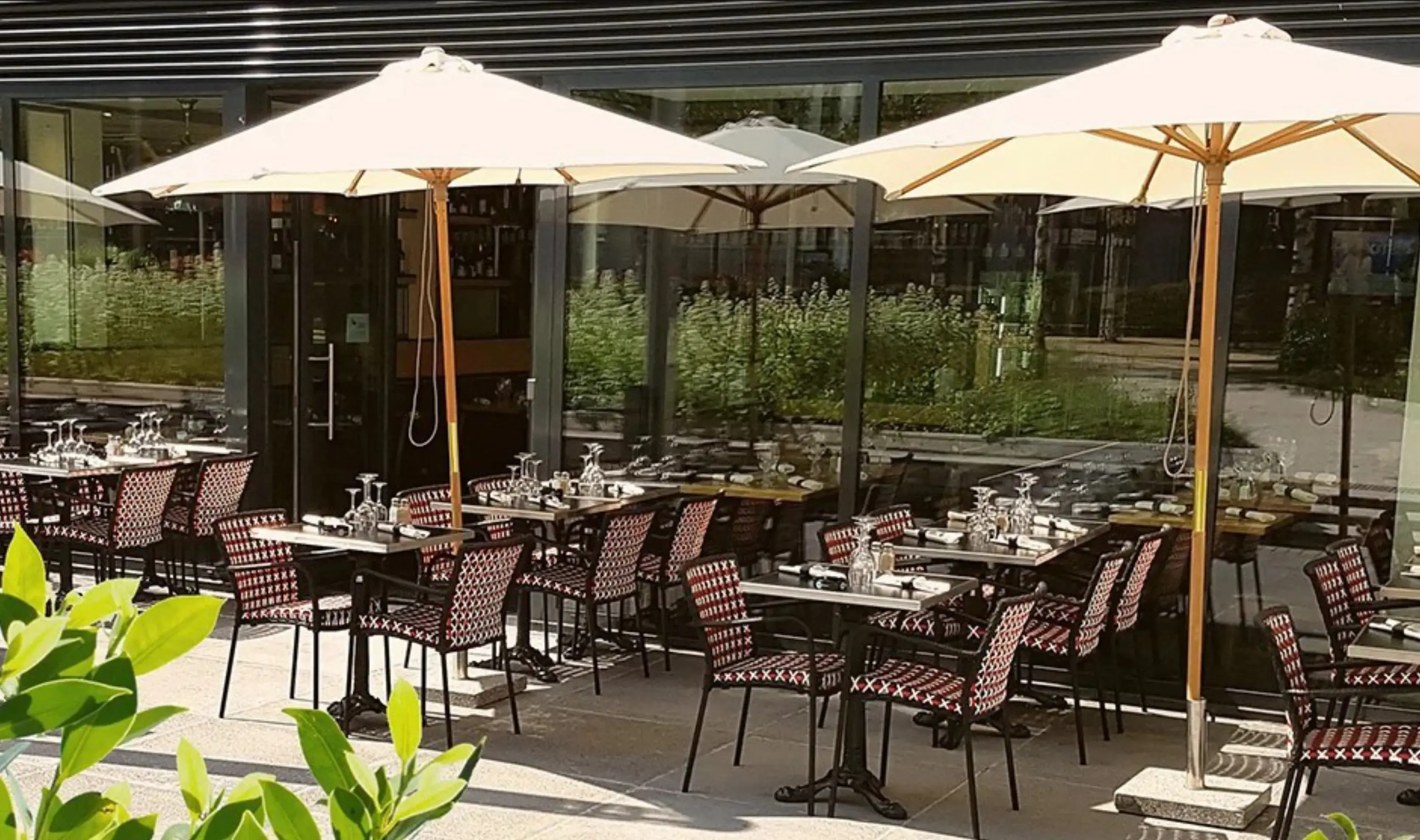 Bistrot d'Édouard - Faubourg de l’Arche - COURBEVOIE (Hauts-de-Seine)