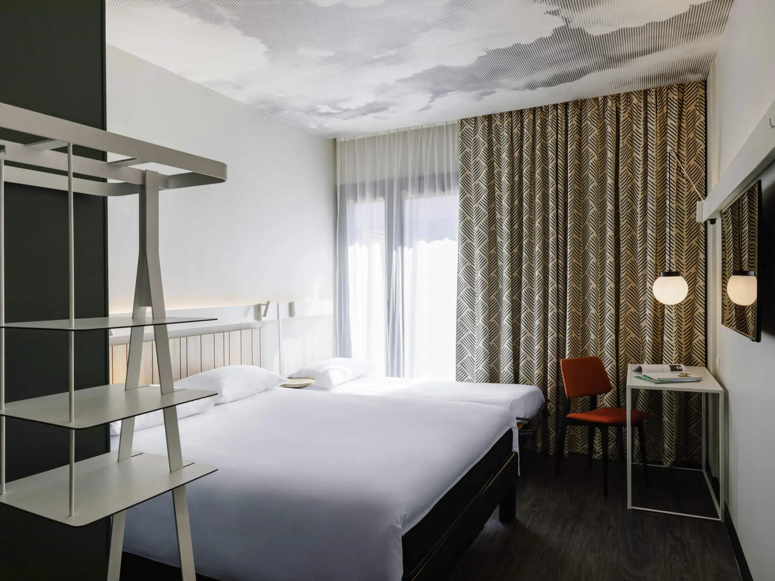 Ibis Lyon Est Meyzieu - JONAGE (Rhône)