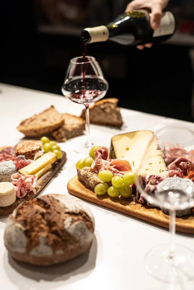 Dégustation de vins VENDANGE - SAINT-PIERRE-DU-PERRAY (91)