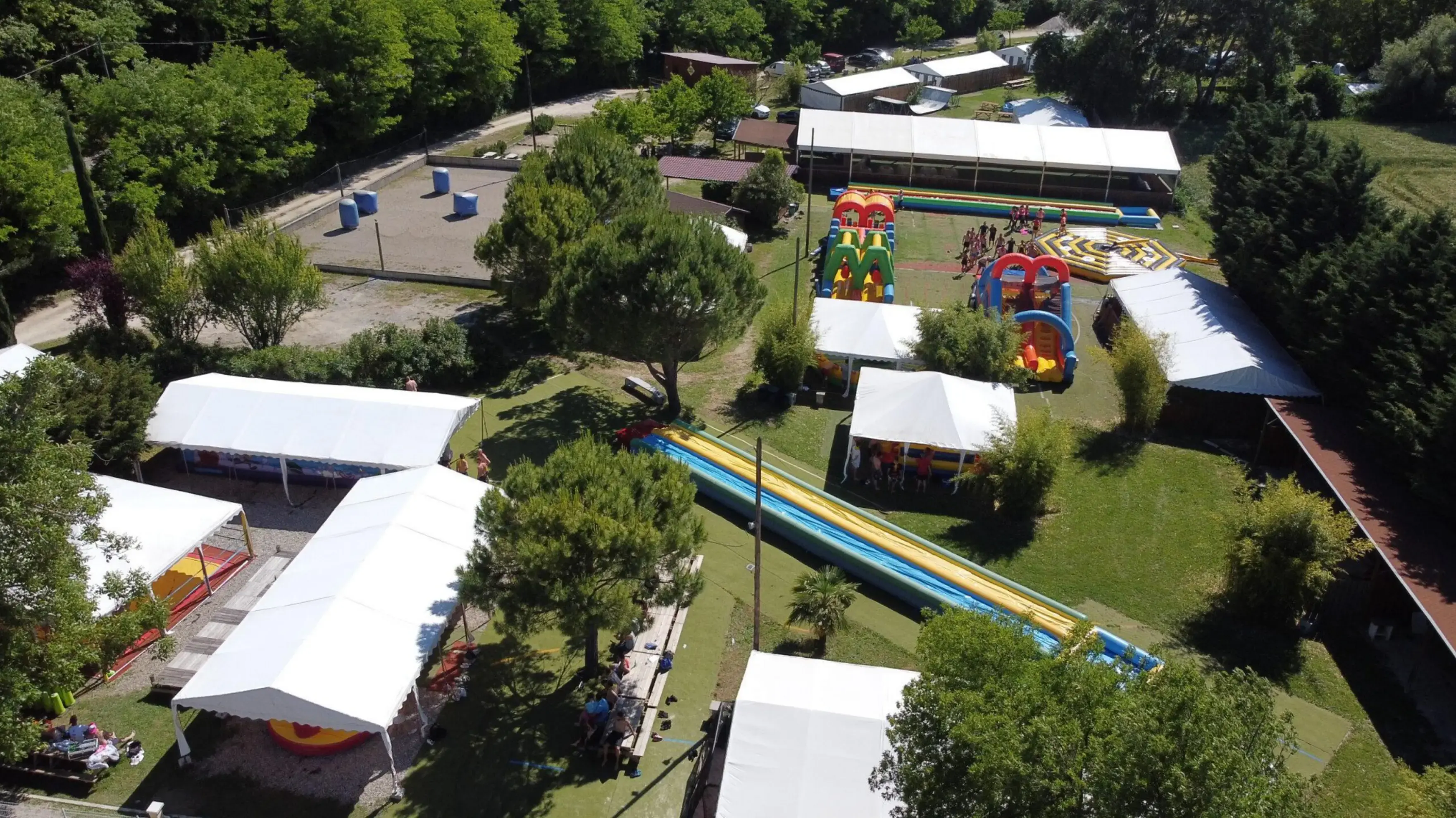 100% Loisirs - LES TOURRETTES (Drôme)