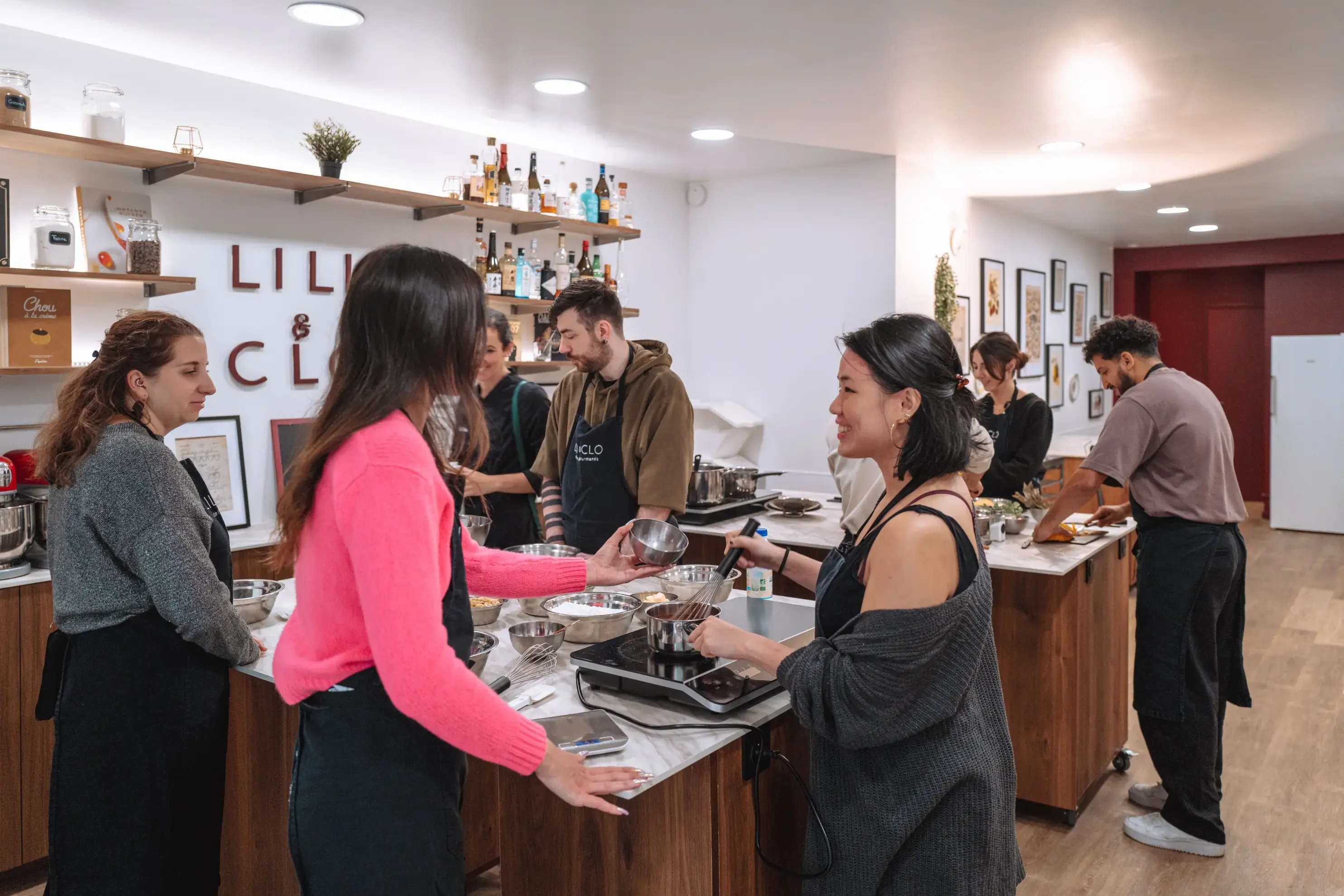 Lili and Clo - Paris (Paris)