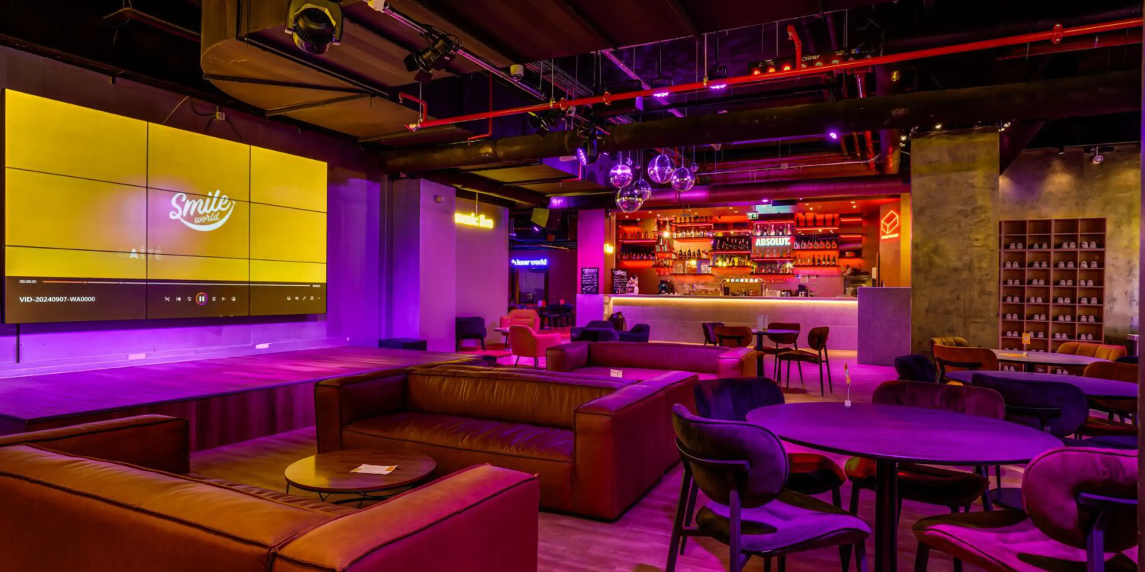 Smile World Paris Gaîté-Montparnasse - PARIS (Paris)