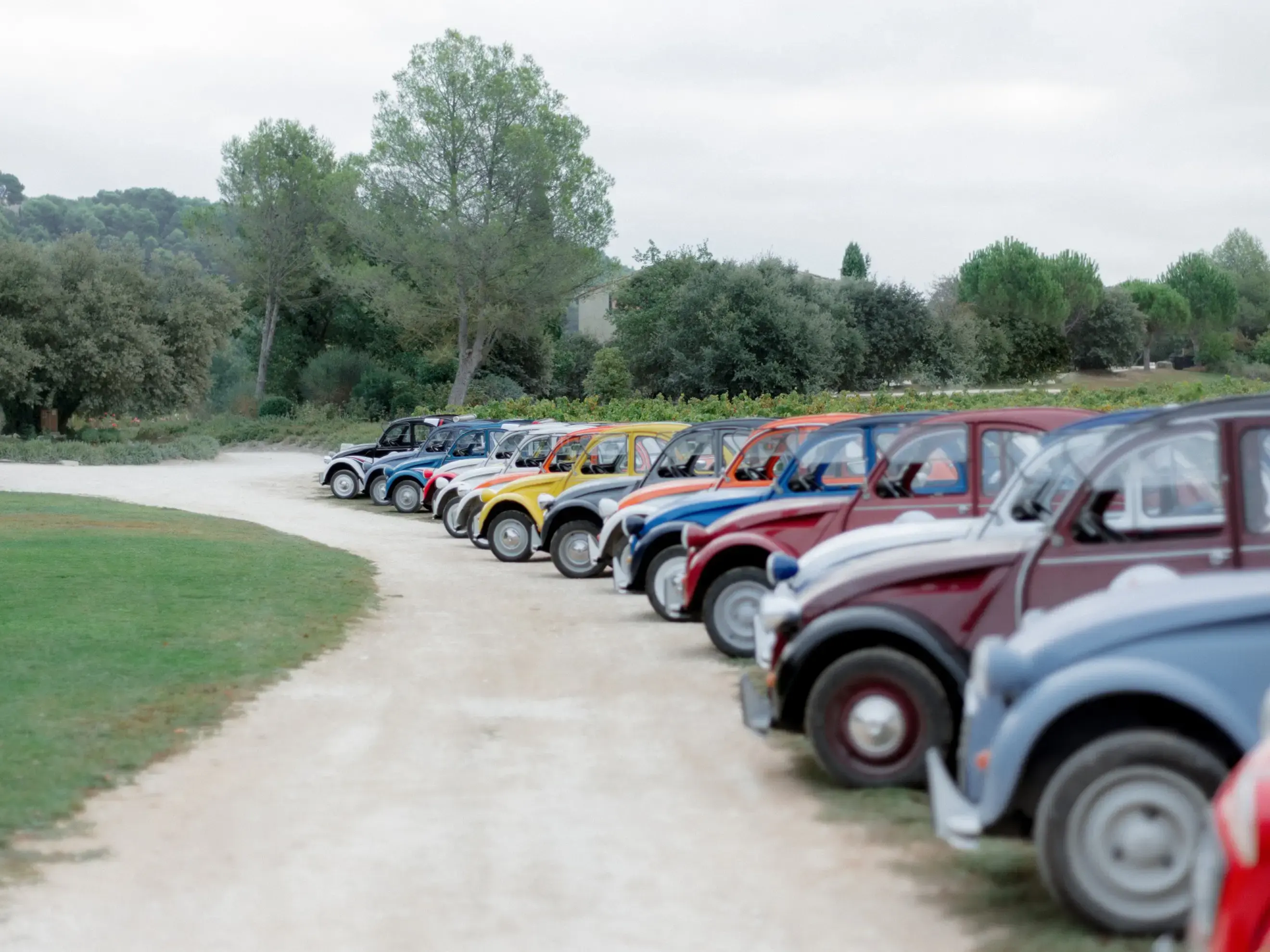 Oh My Deuche - LA BASTIDE-DES-JOURDANS (Vaucluse)