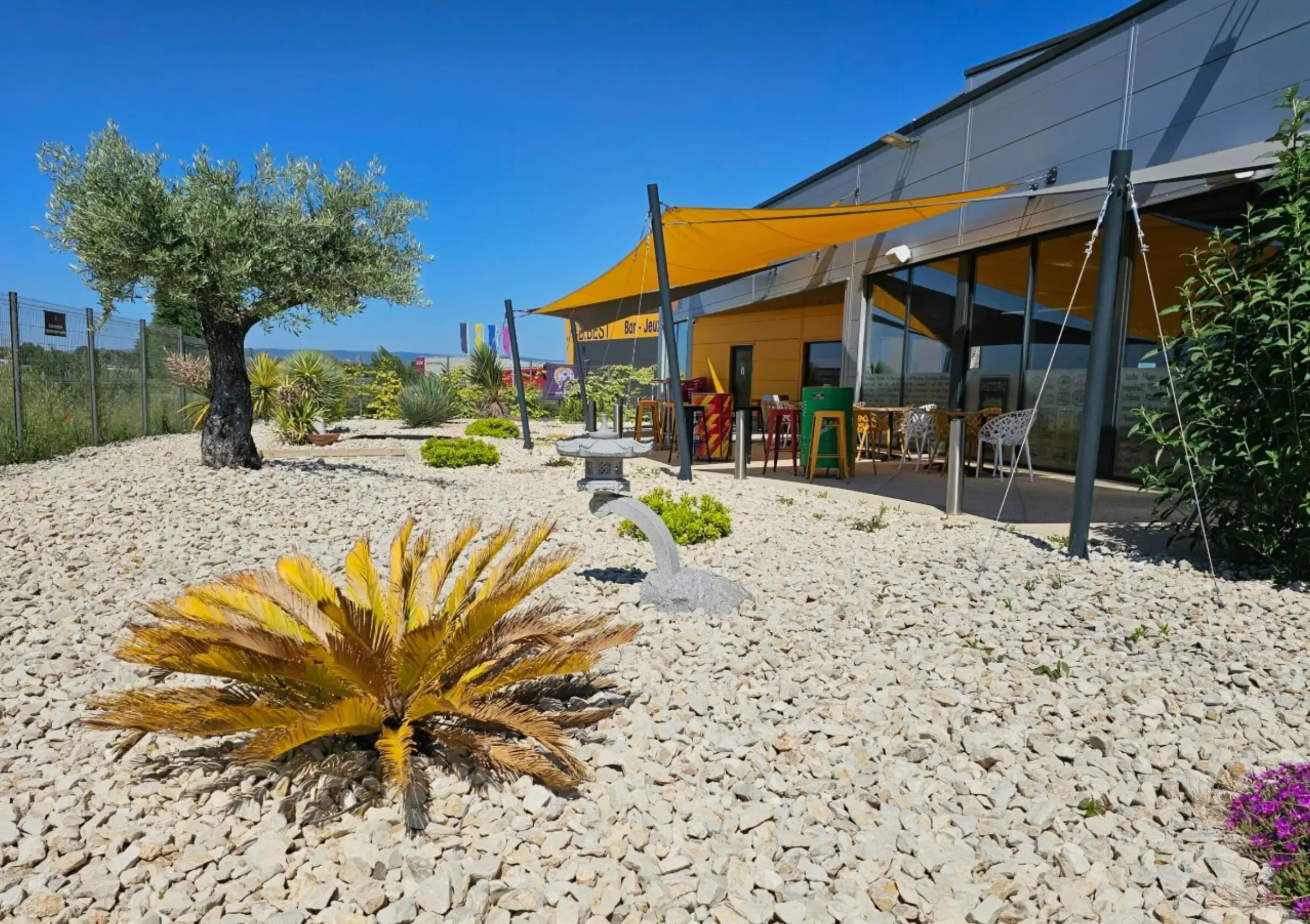 BBEST Bar et Événements - Saint-Paul-Trois-Châteaux (Drôme)