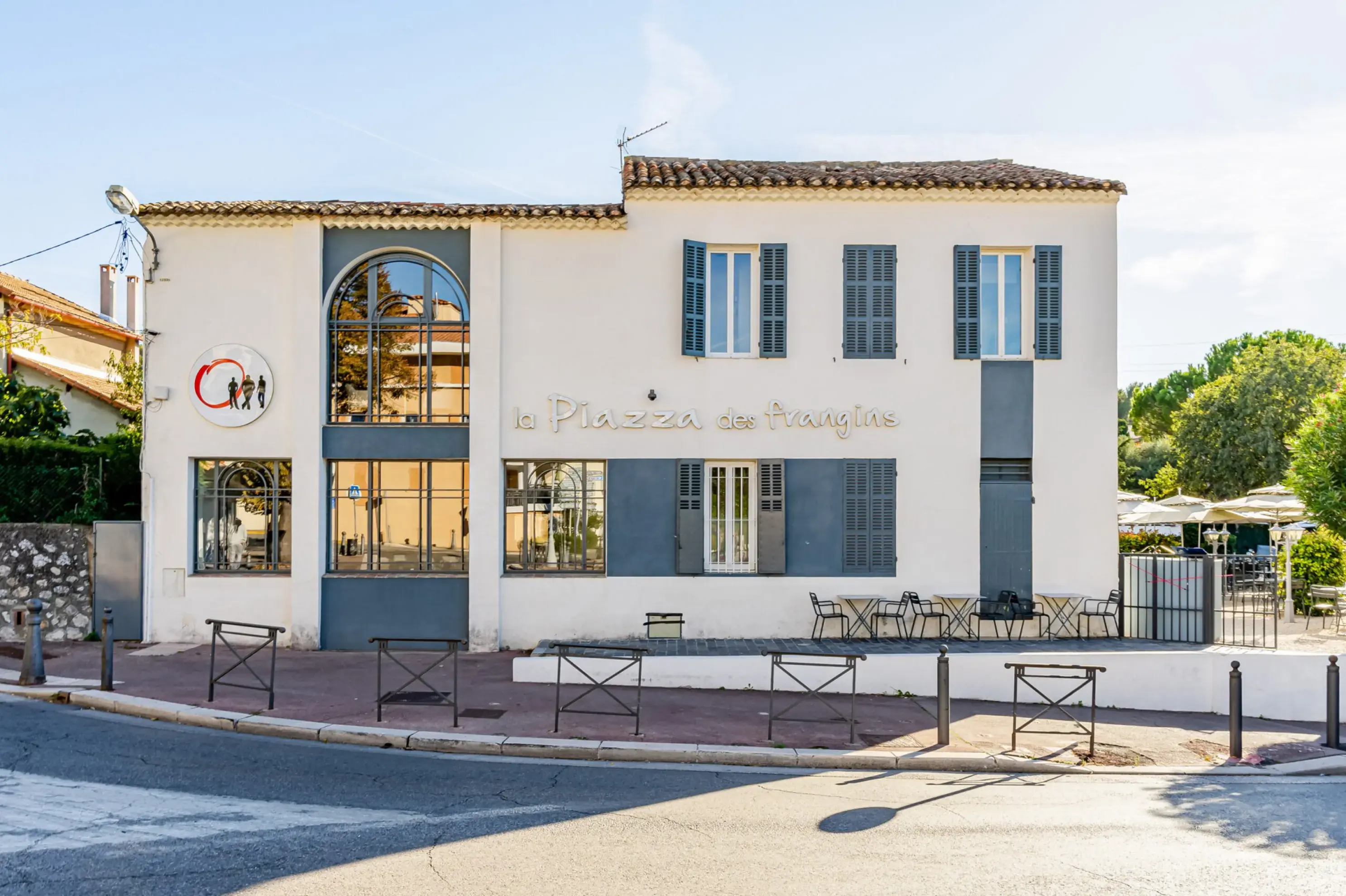 La Piazza des Frangins - MARSEILLE (Bouches-du-Rhône)