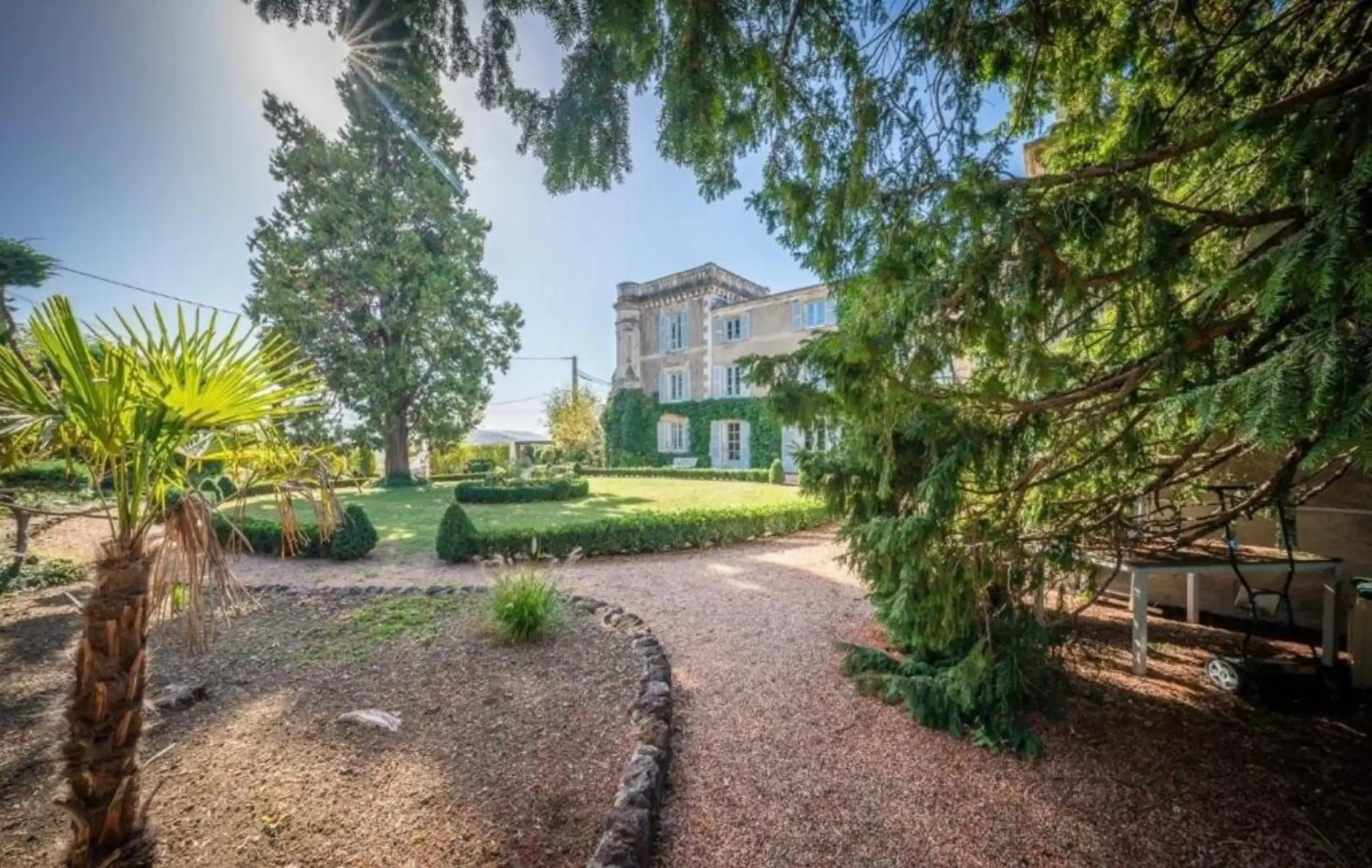 Château du Serpolet - PONT-DU-CHÂTEAU (Puy-de-Dôme)