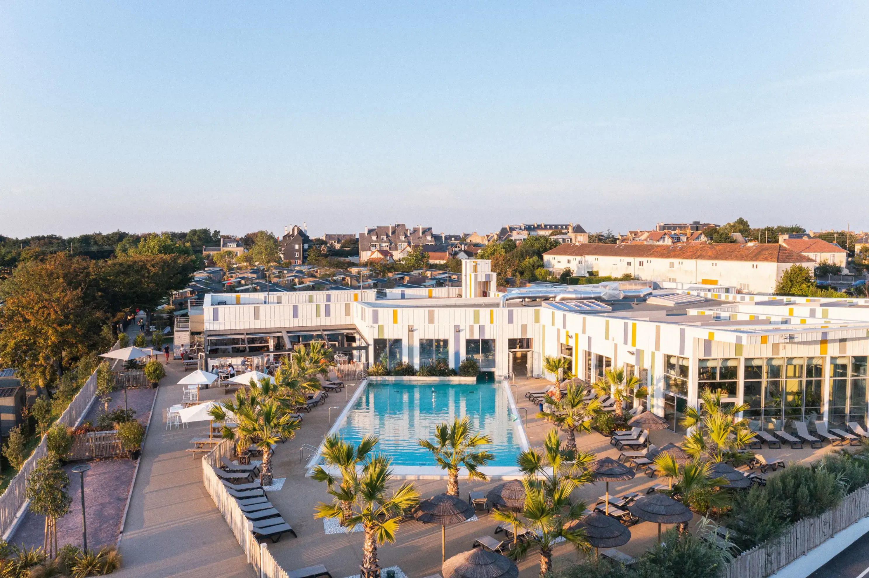 Camping Yelloh! Village La Capricieuse - LUC-SUR-MER (Calvados)