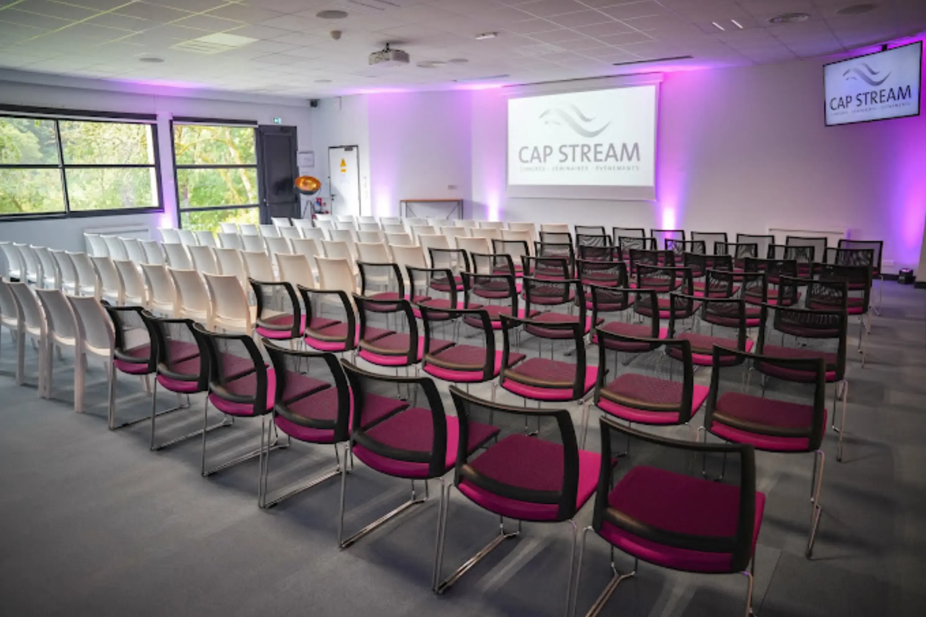 Cap Stream - Centre de congrès Mescoat - LANDERNEAU (Finistère)