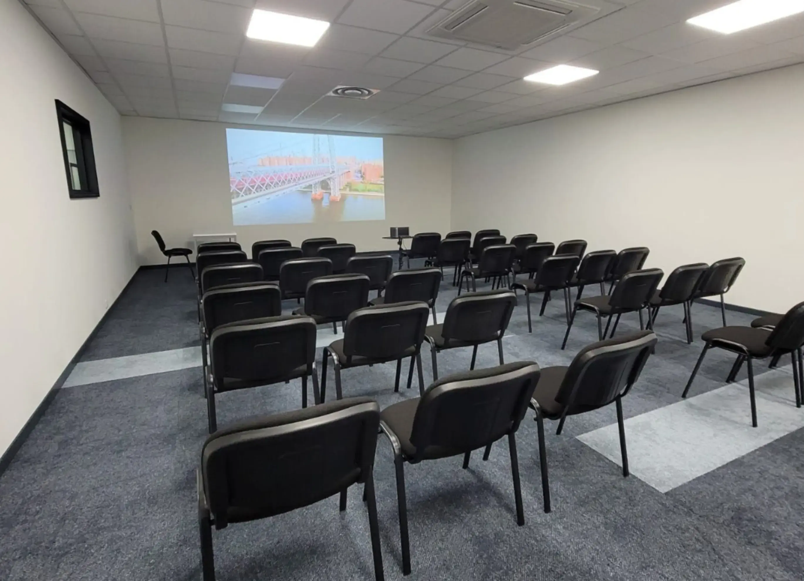 Community Work - ROANNE (Loire)