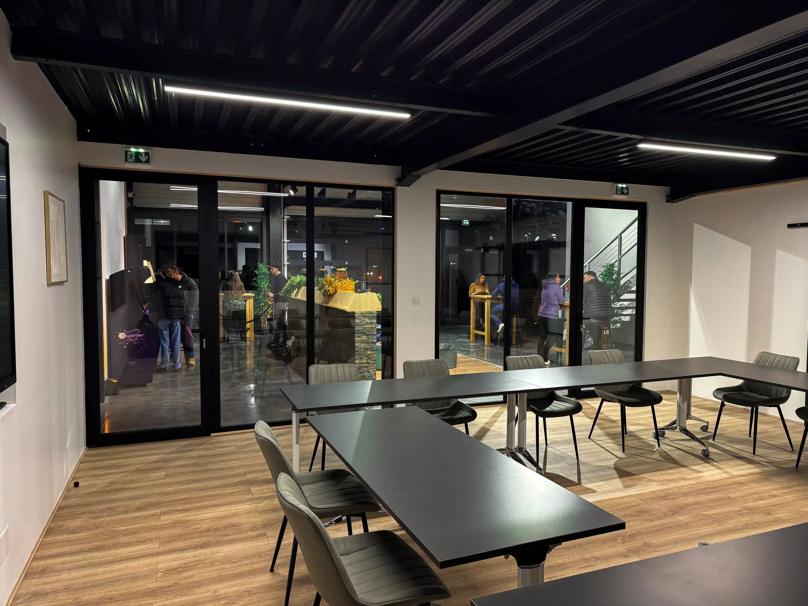 B Wonder - LONGVIC (Côte-d'Or)