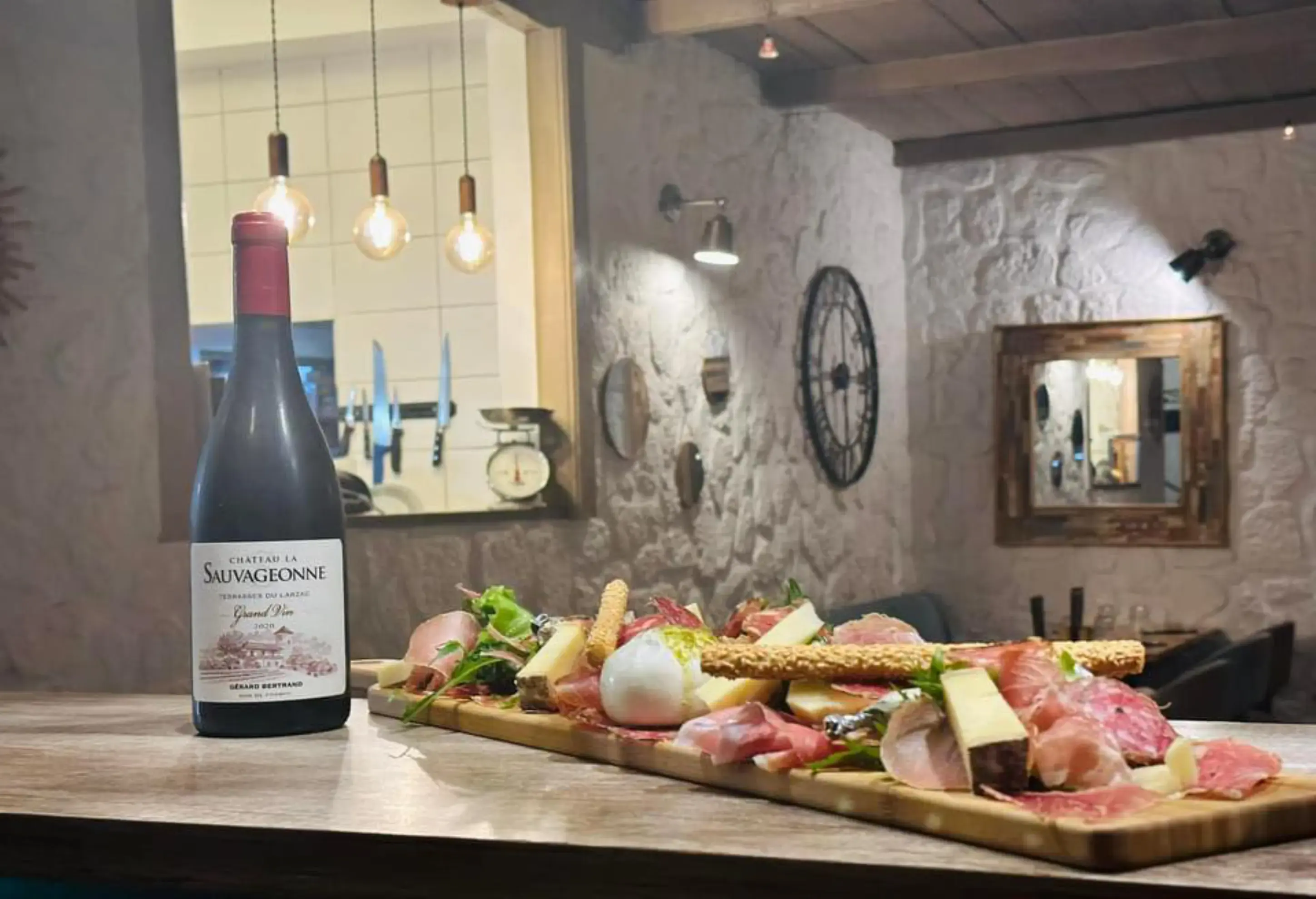 Restaurant La Place Martial Ferrat - MARSEILLE (Bouches-du-Rhône)