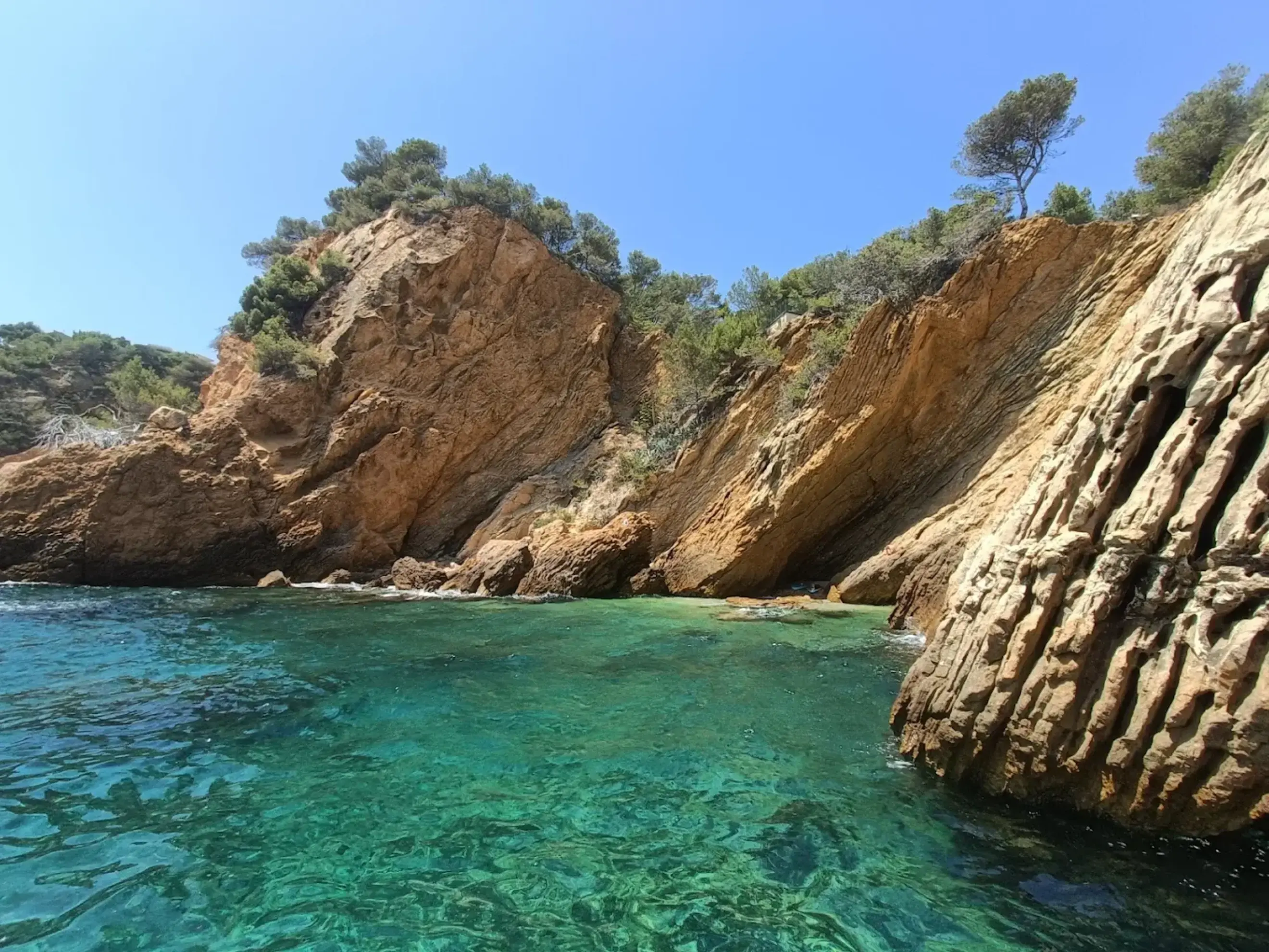 Bateau Marseille Calanques - MARSEILLE 7E ARRONDISSEMENT (Bouches-du-Rhône)