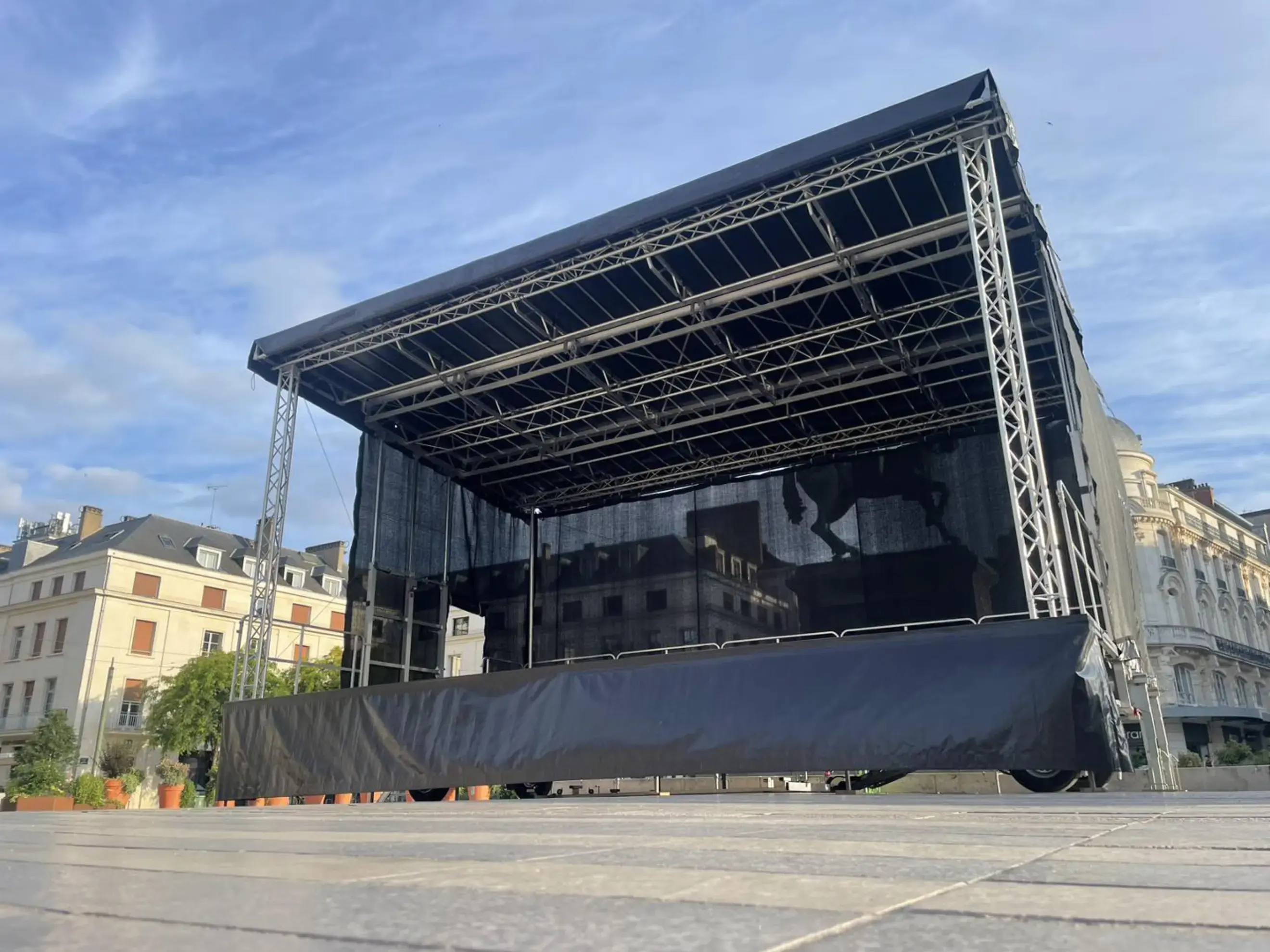 Feu pas l'fer - SAINT-DENIS-EN-VAL (Loiret)
