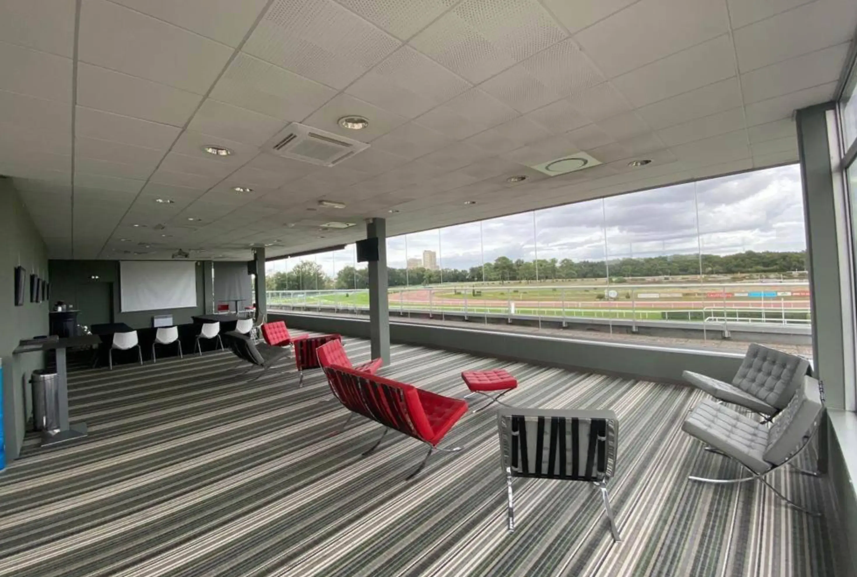 La Table de L'Hippodrome - Le Bouscat (Gironde)