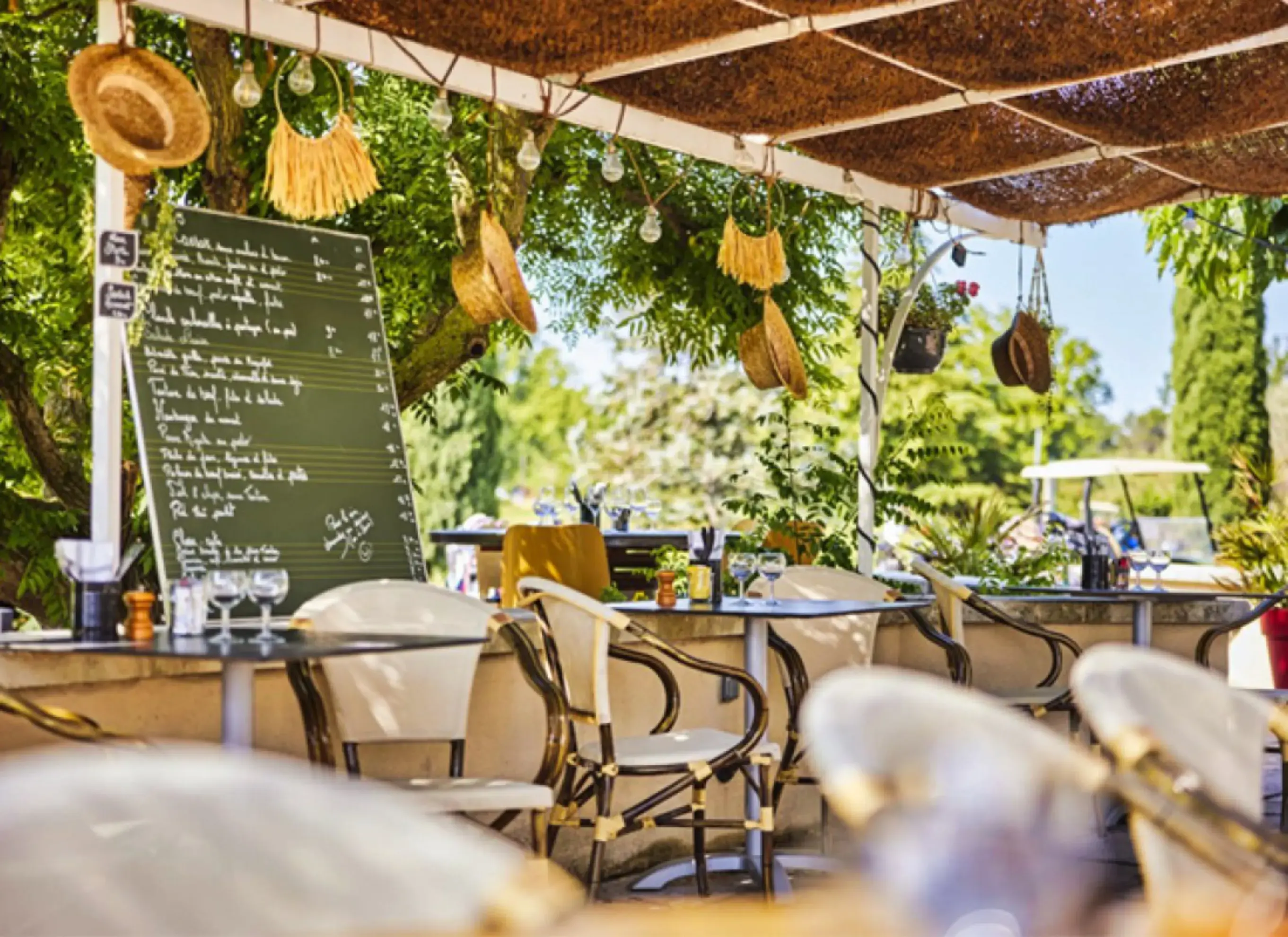 Restaurant sur le Green - Morières-lès-Avignon (Vaucluse)