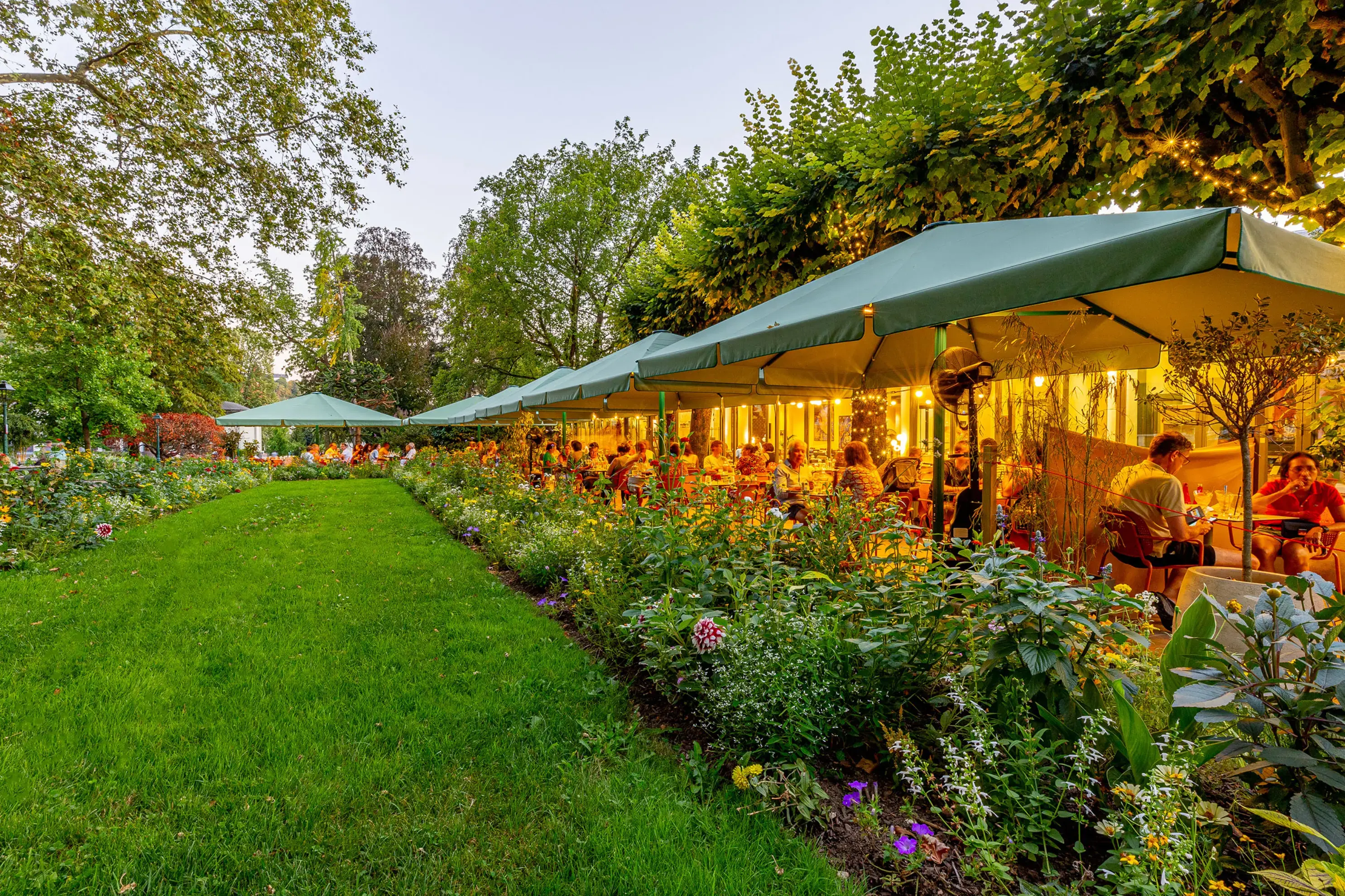 Restaurant La Rotonde - AIX-LES-BAINS (Savoie)