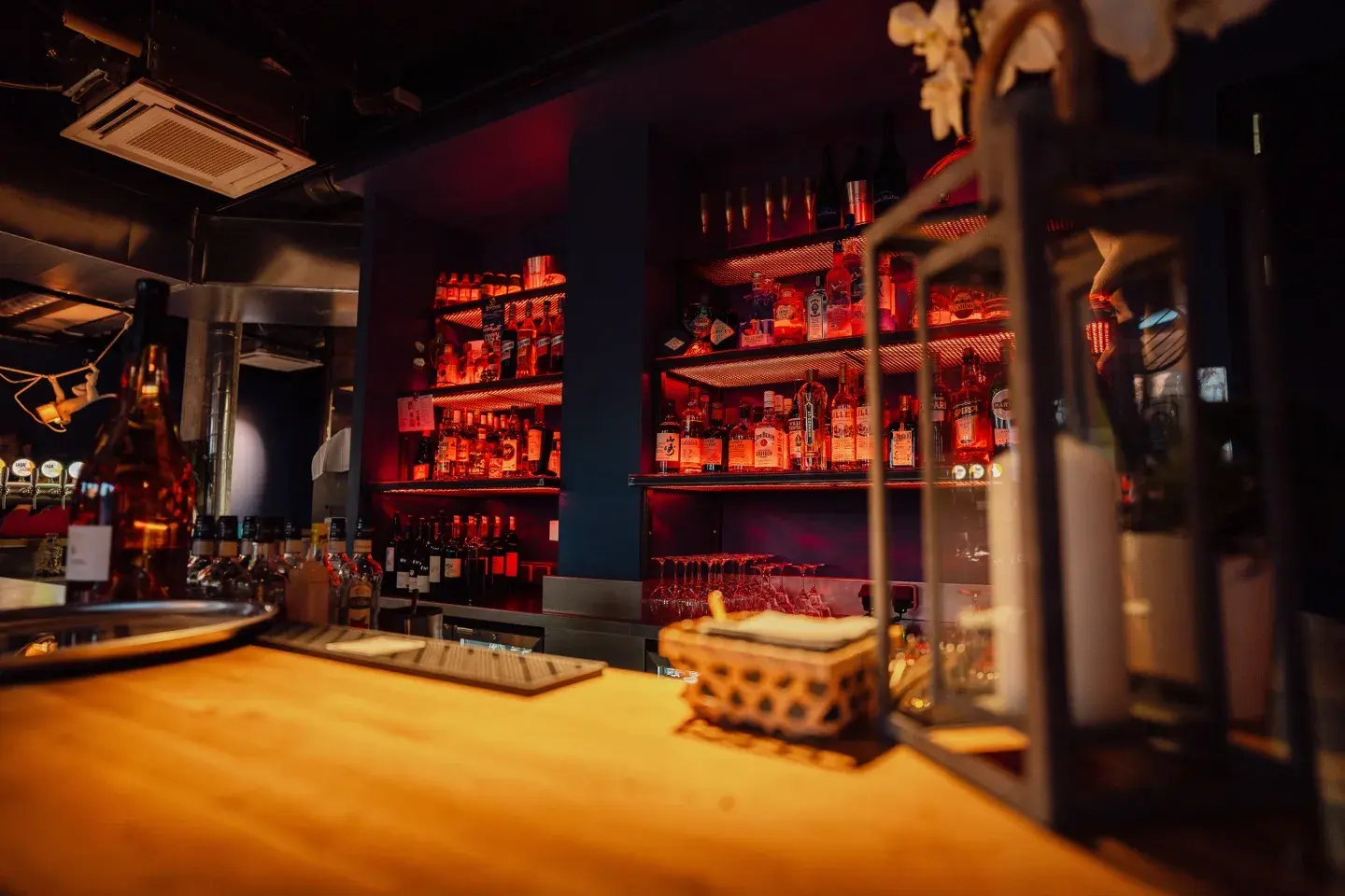 Bornéo - AIX-EN-PROVENCE (Bouches-du-Rhône)