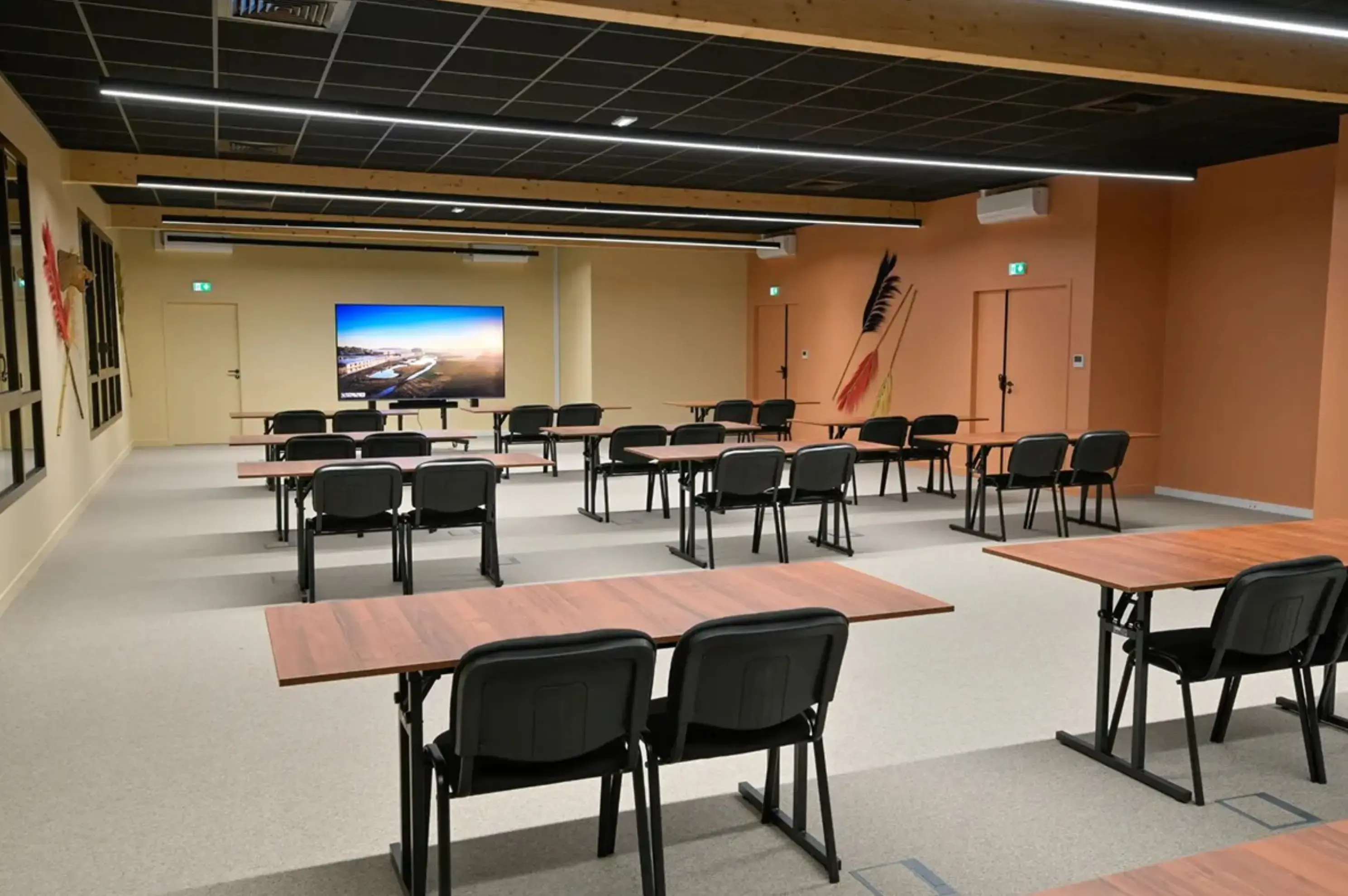 Safari Lumigny Réserve - Royaume des Lions - LUMIGNY-NESLES-ORMEAUX (Seine-et-Marne)