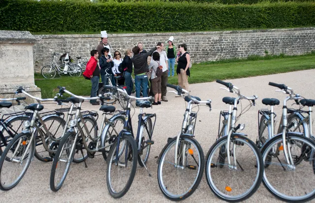 Devenir courtisan de Marie-Antoinette en vélo - Jeu de piste dans le parc de Versailles - SAINT-GERMAIN-EN-LAYE (78)