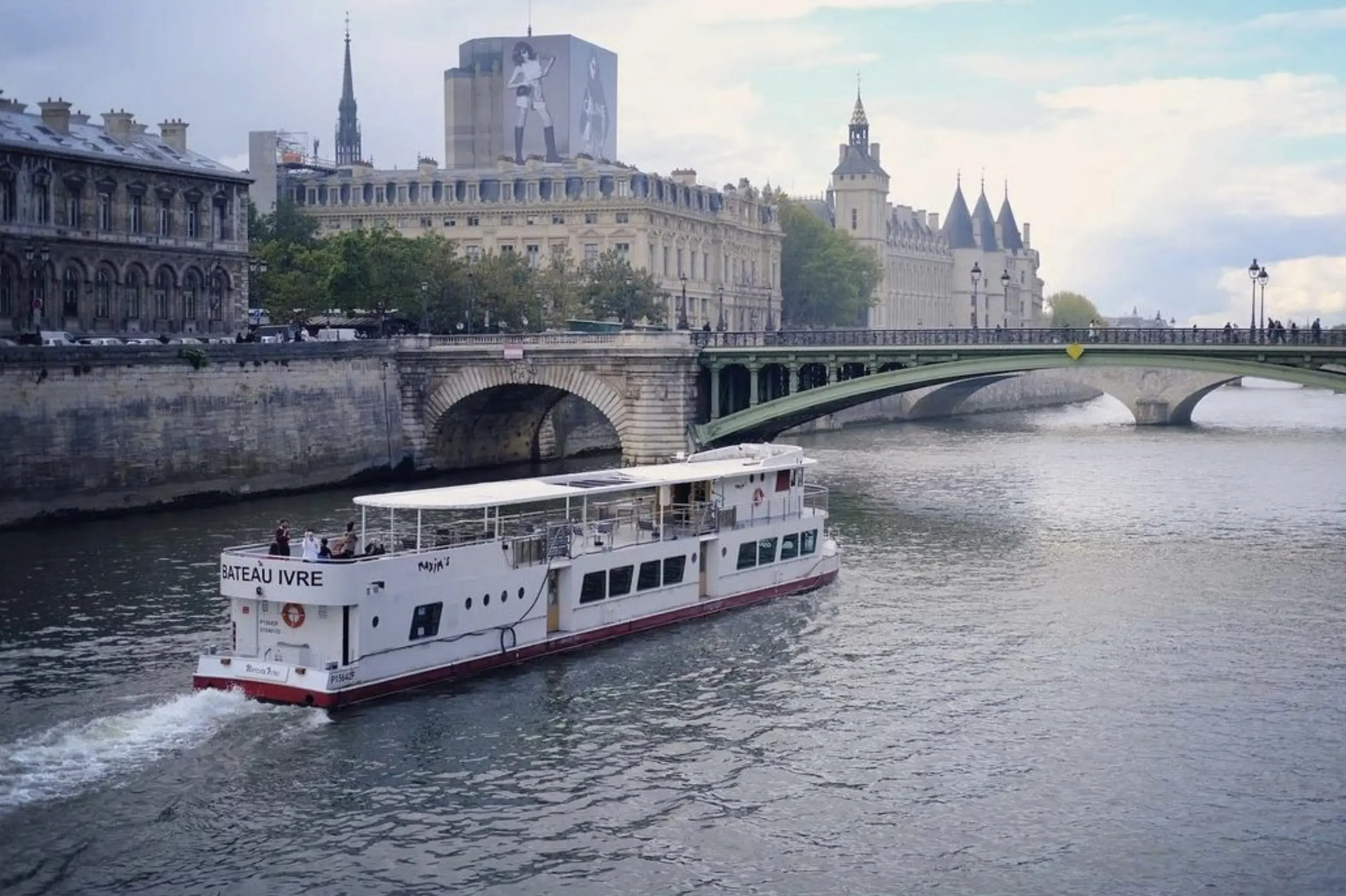Bateau Ivre - PARIS (Paris)