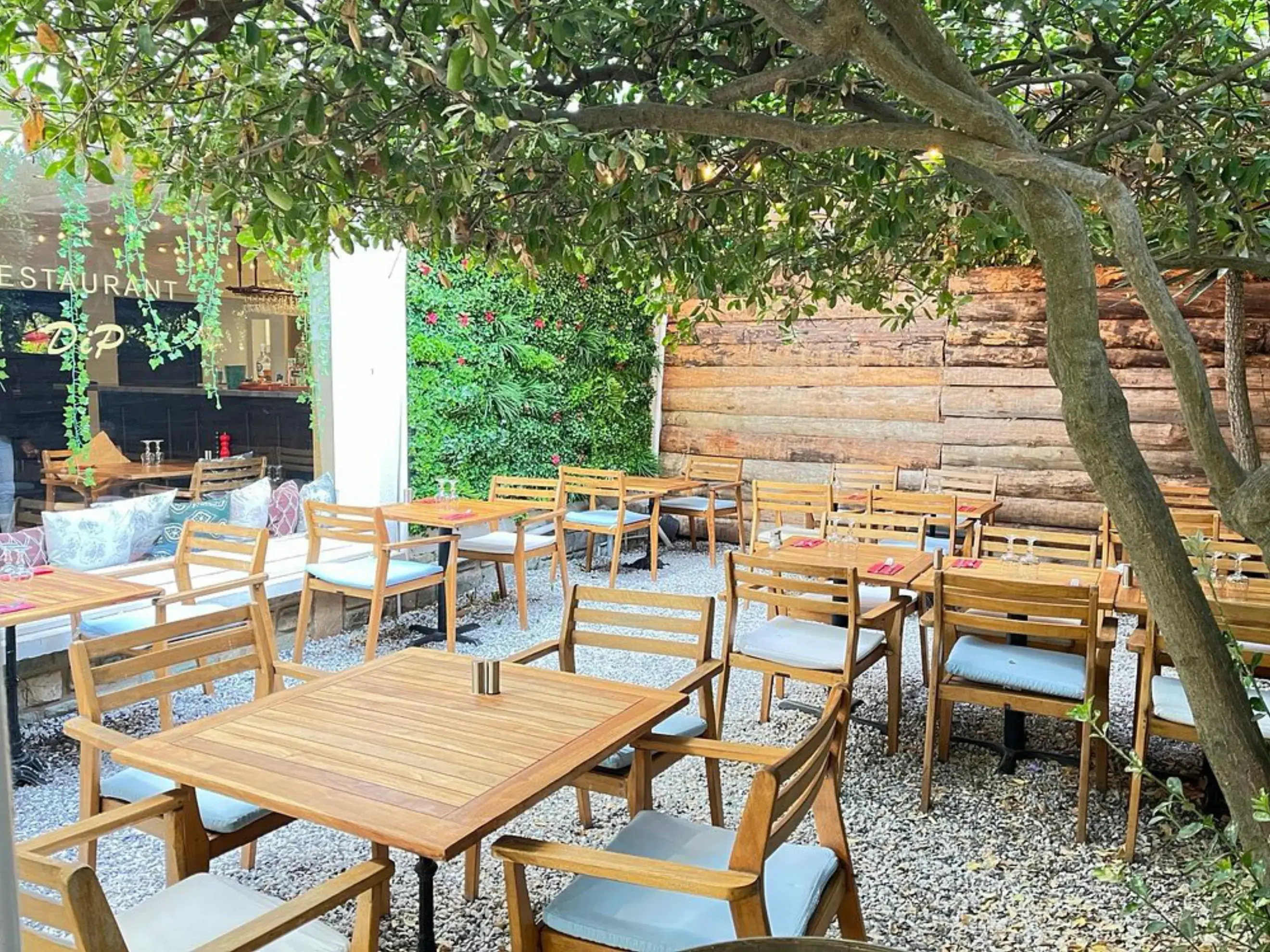 Dip Restaurant - FRÉJUS (Var)