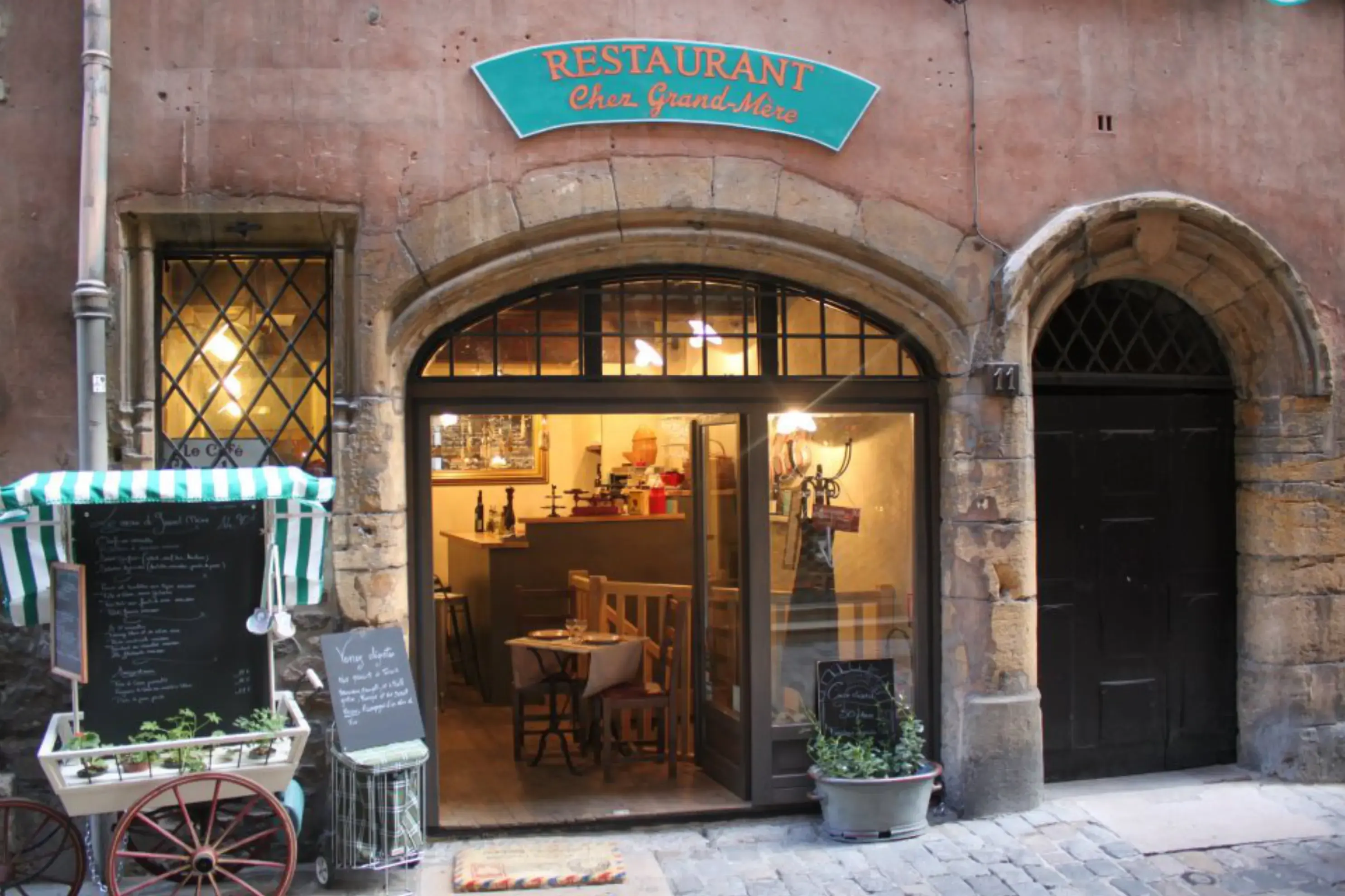 Restaurant Chez Grand Mère - LYON (Rhône)
