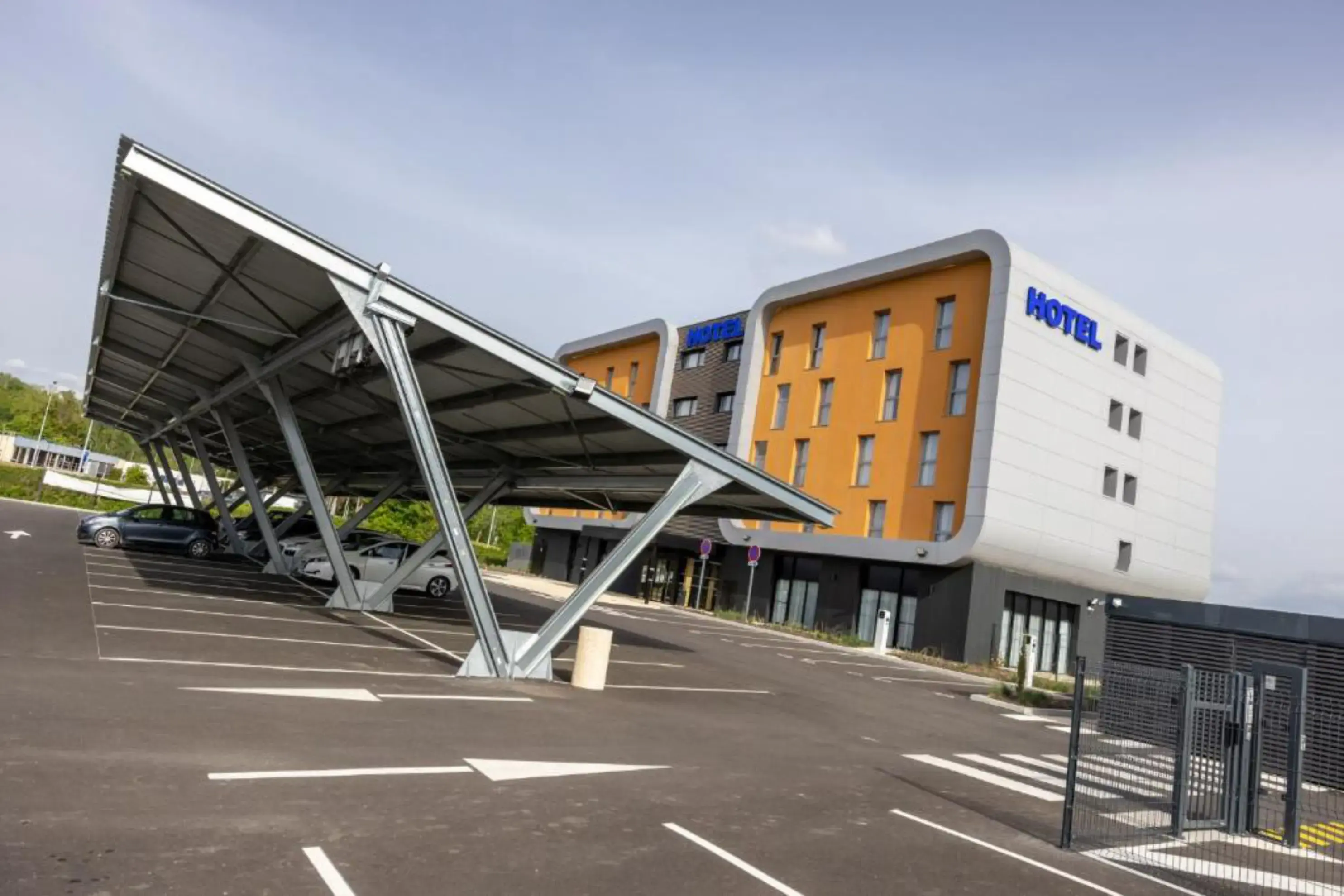 The Originals City, Hôtel Le Relais des Deux Mers - Samazan (Lot-et-Garonne)