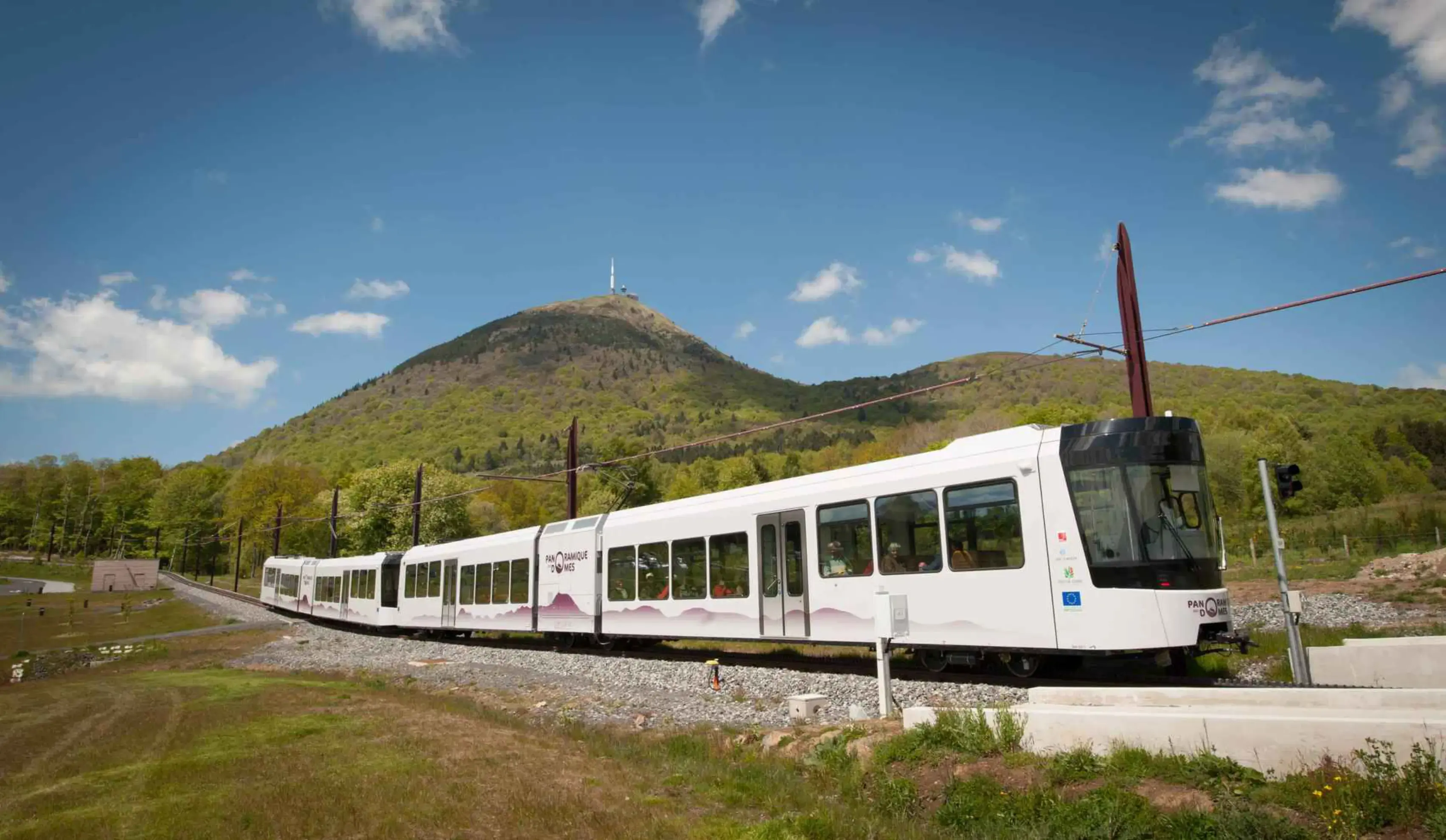 Panoramique des Dômes - ORCINES (Puy-de-Dôme)