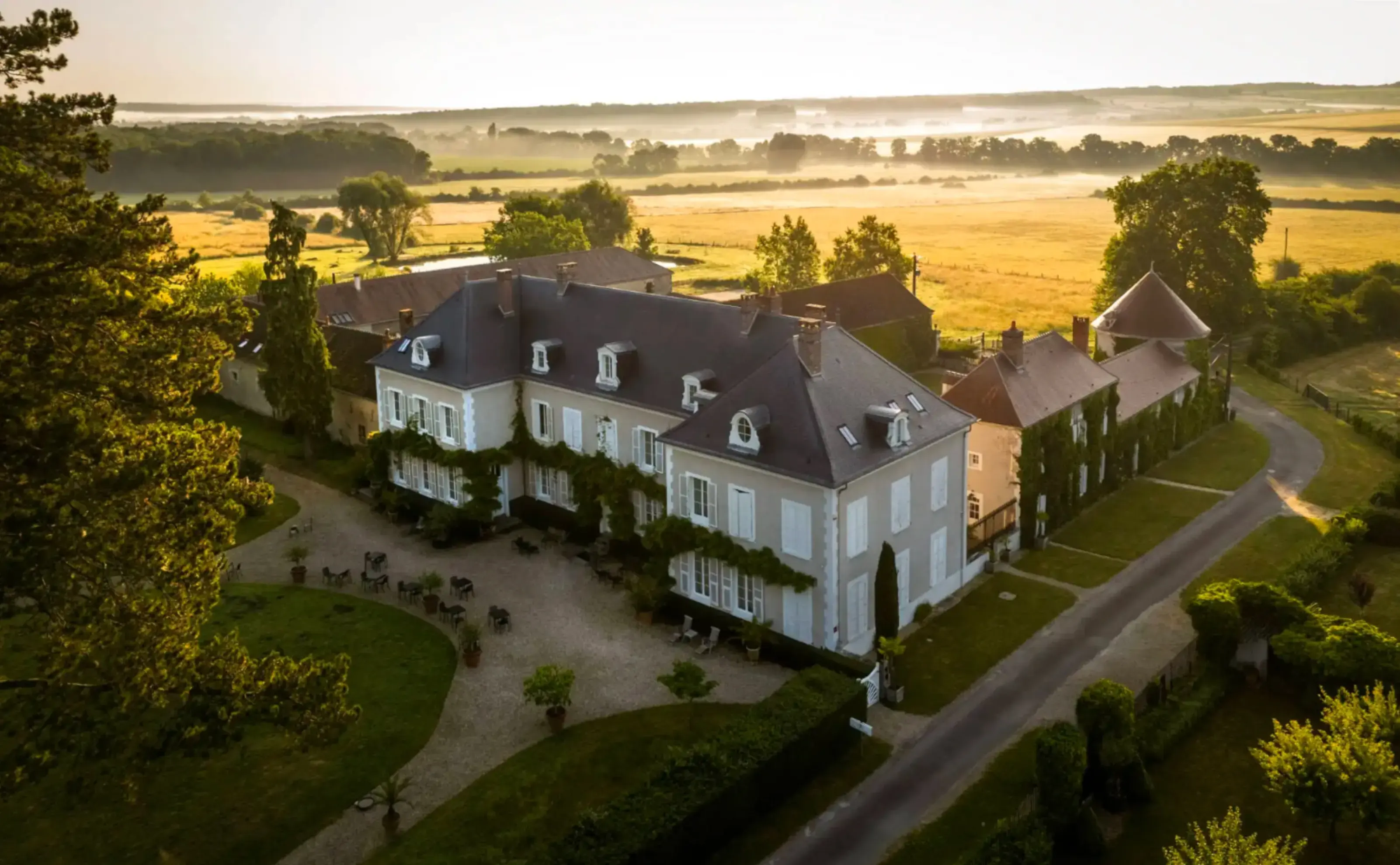 Château de la Resle - MONTIGNY-LA-RESLE (Yonne)