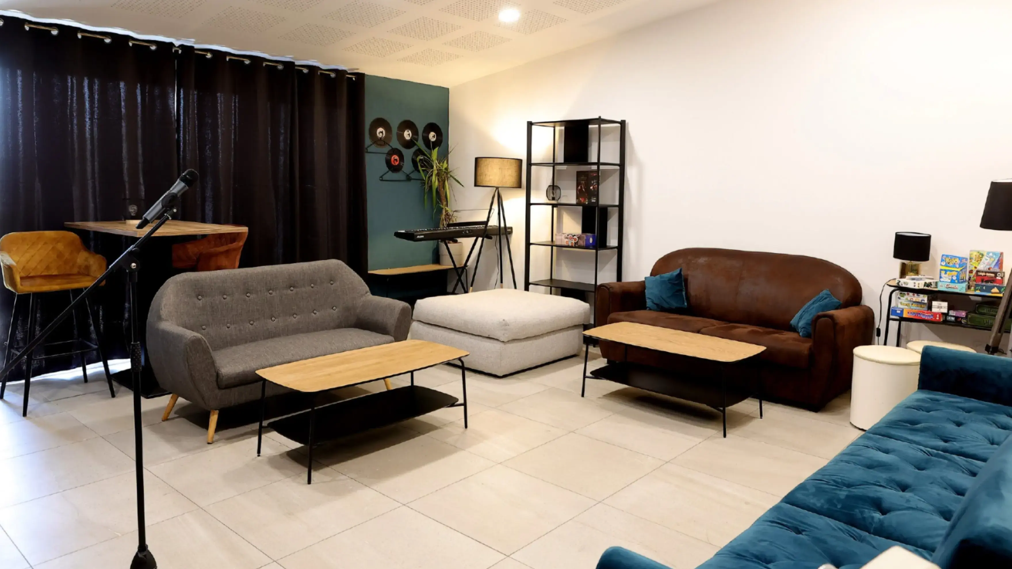 Le Trèfle Rouge - Lattes (null)