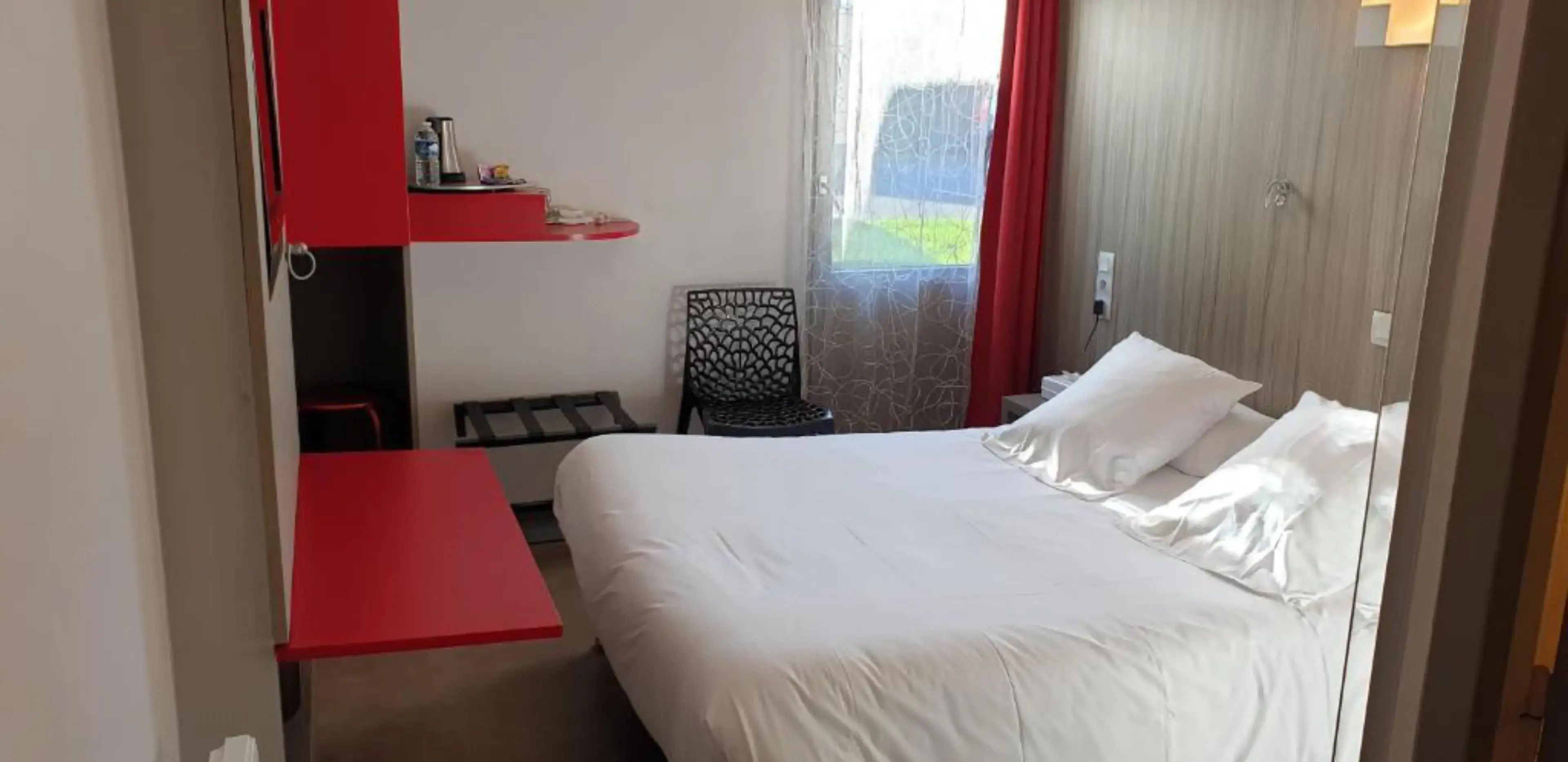 Brit Hotel Confort La Ferté-Bernard - Mans (Sarthe)