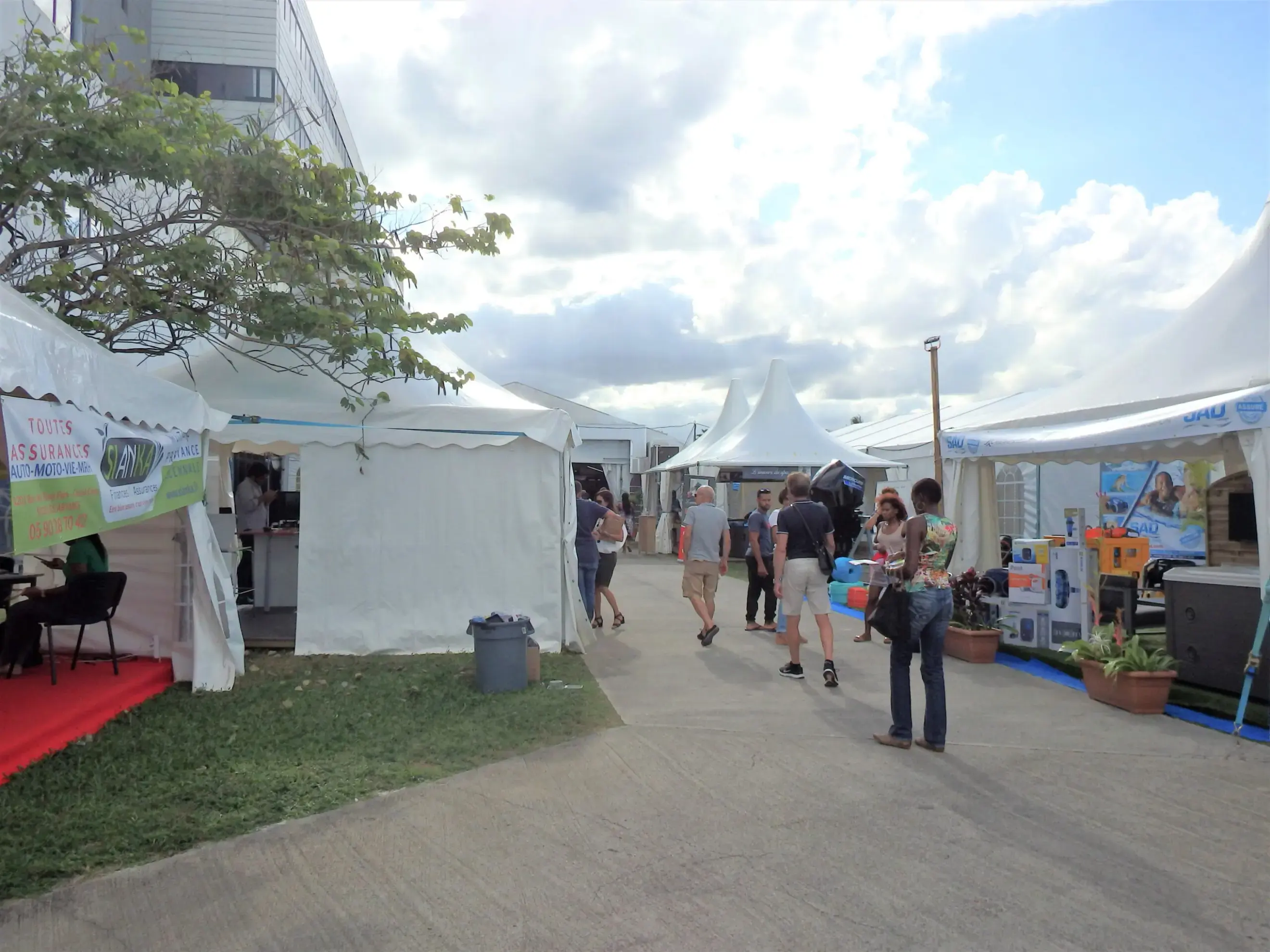 Caribbean Business Center - Baie-Mahault (Guadeloupe)