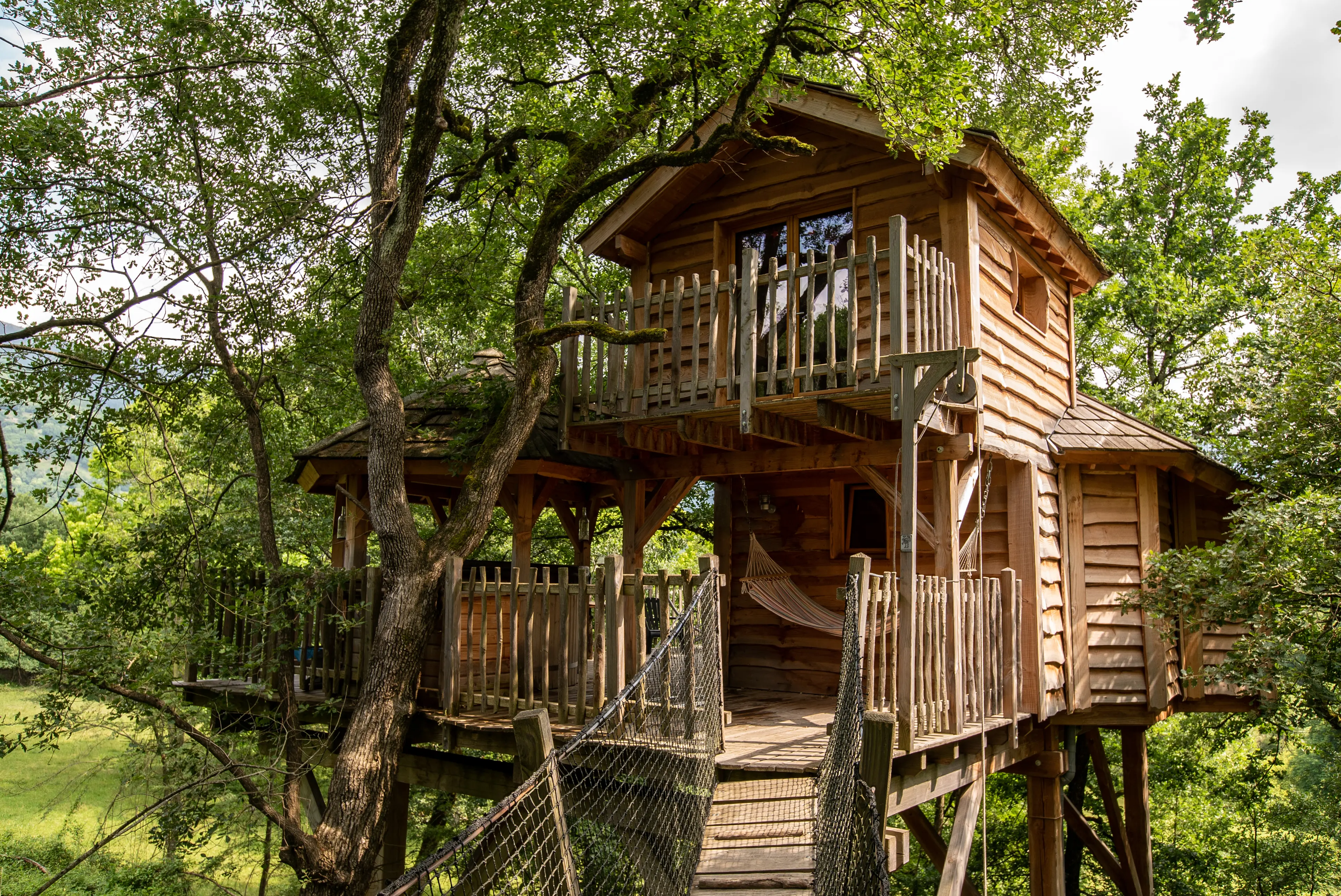 Cabanes Perchées des Pyrénées et spa - ARGELÈS-GAZOST (Hautes-Pyrénées)