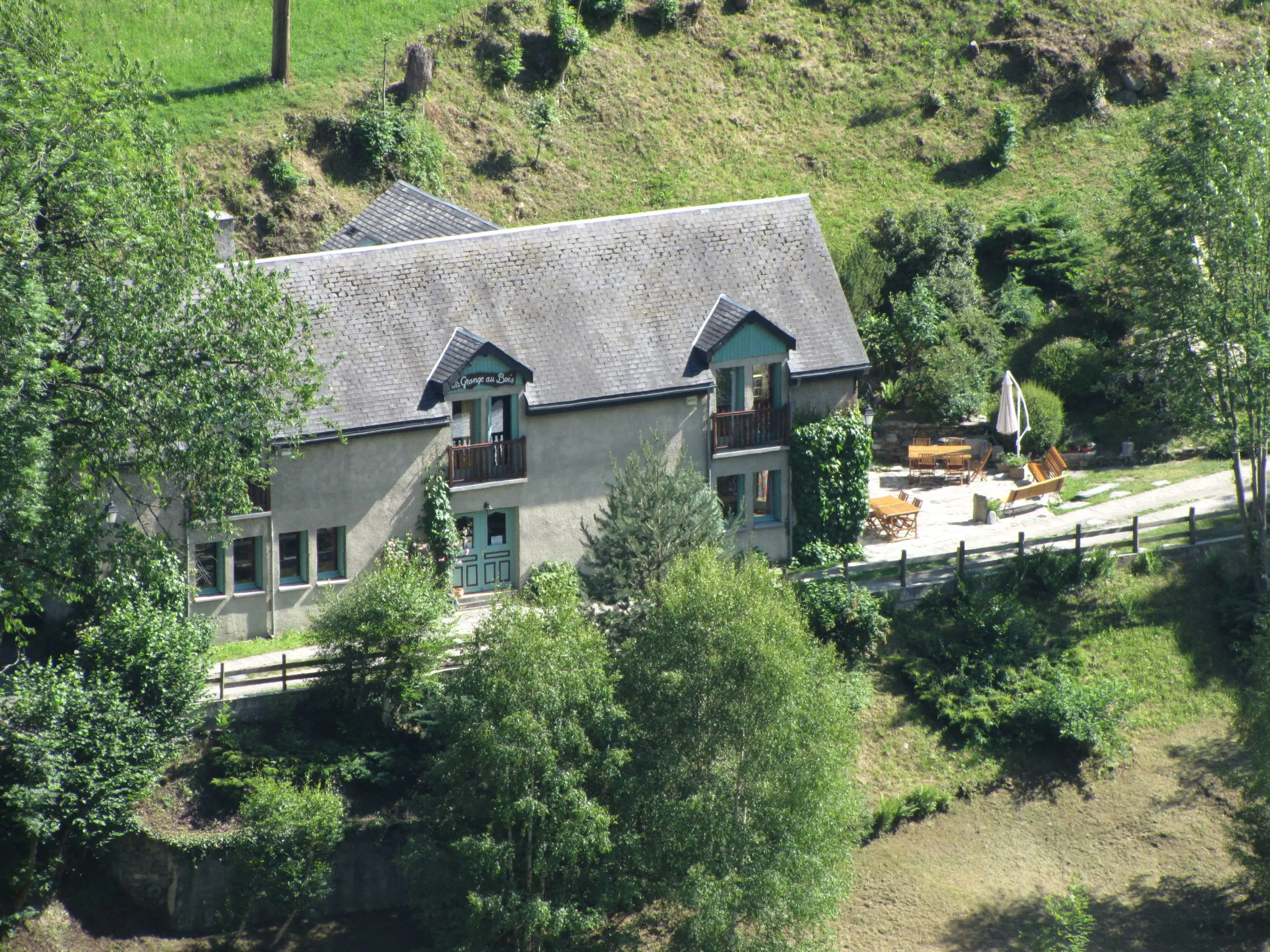 Photo 2