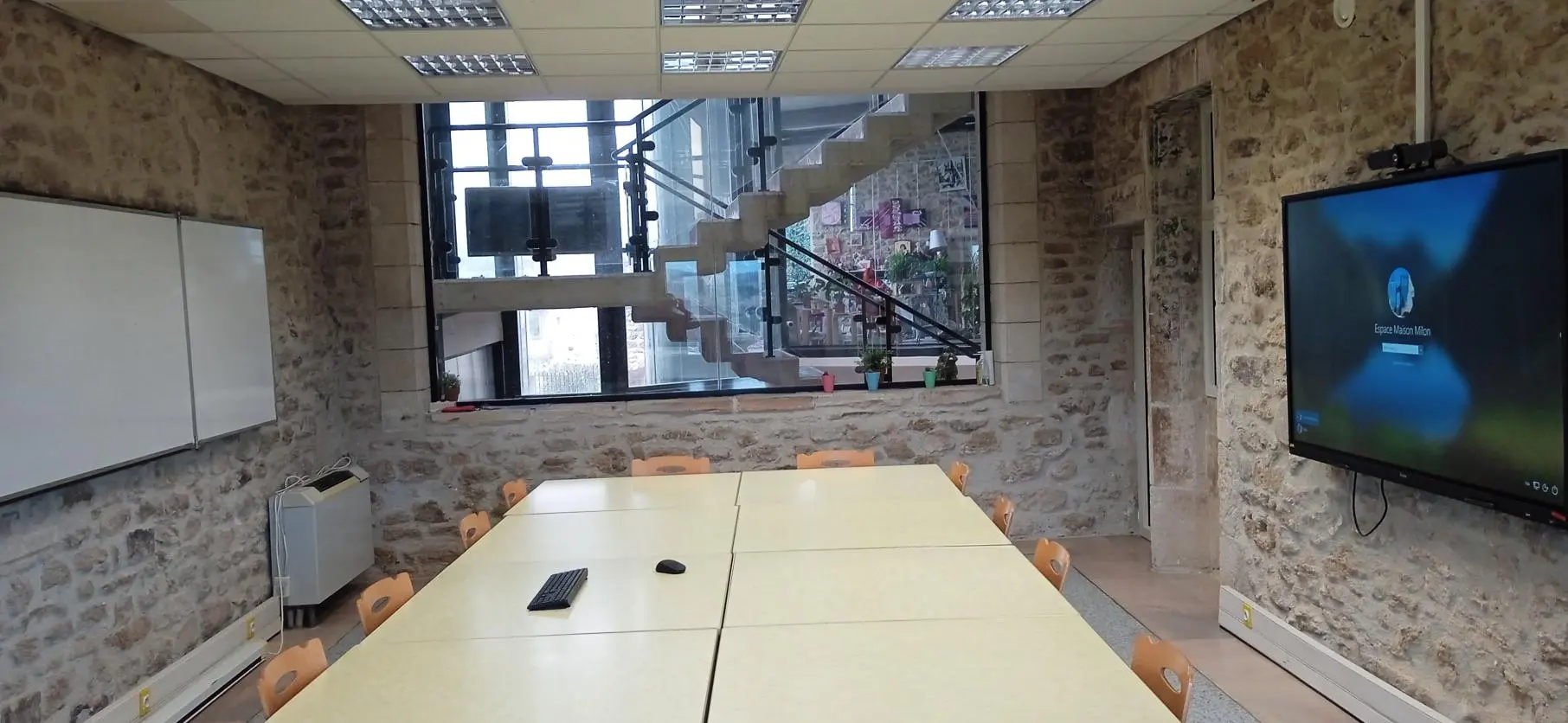 Photo 3