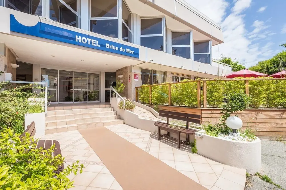 Hotel Brise de Mer - Saint-Raphaël (Var)