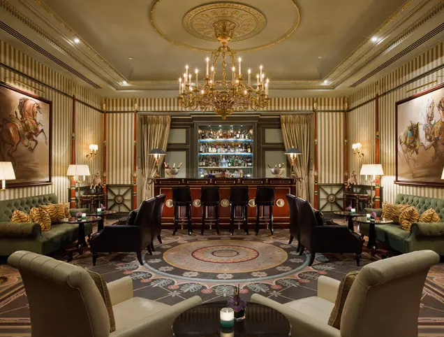 Shangri-La Hotel - Paris (Paris)