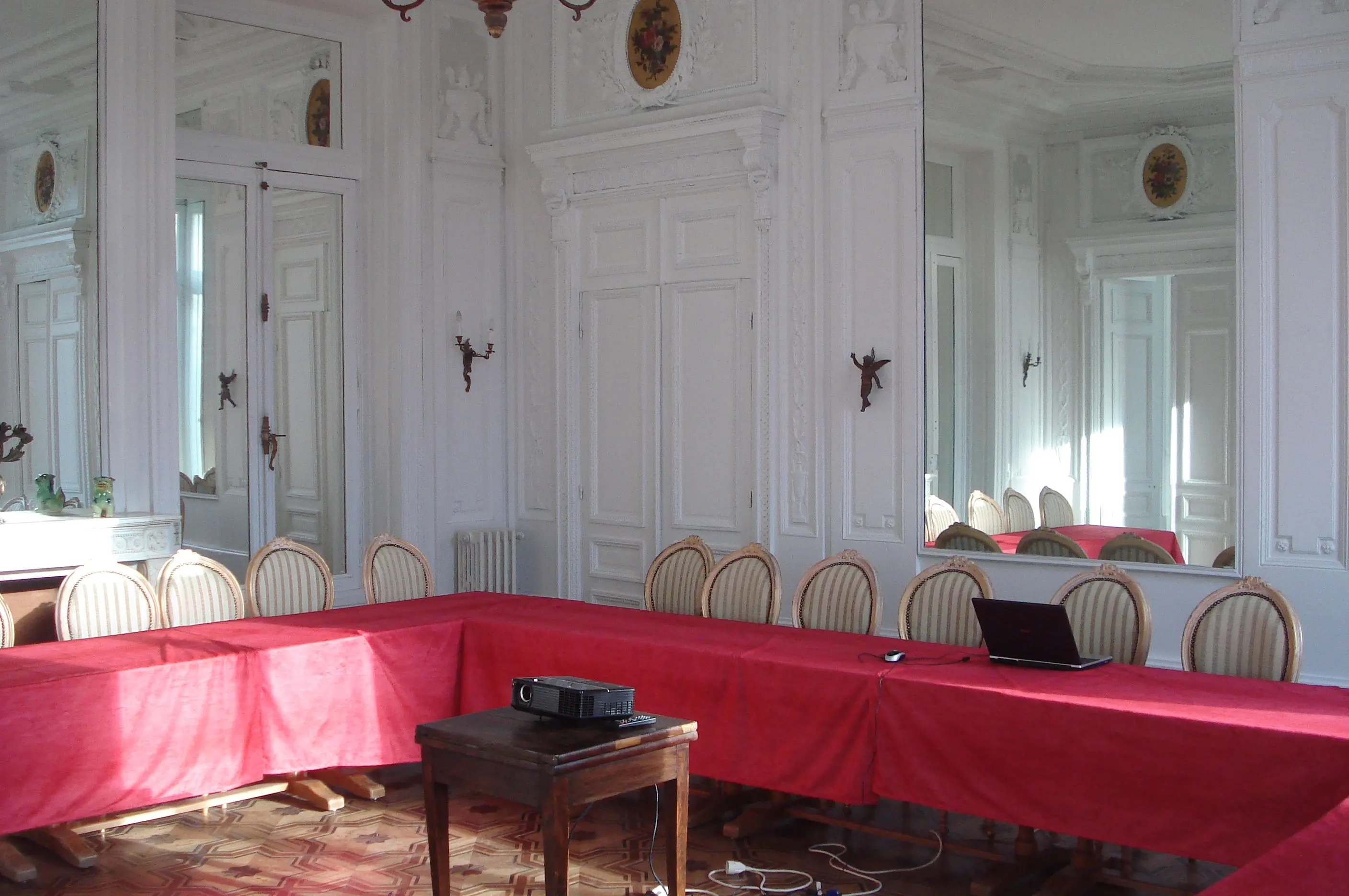 Château de La Madeleine - Pressagny-l'Orgueilleux (Eure)