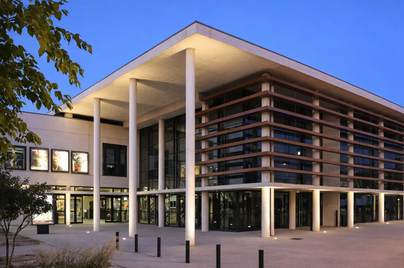 Centre de Congrès Champs-Elysees - Issoudun (Indre)